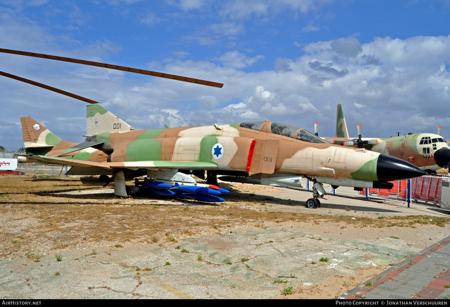 Aircraft Photo of 001 | McDonnell Douglas F-4E Kurnass 2000 | Israel - Air Force | AirHistory.net #218970