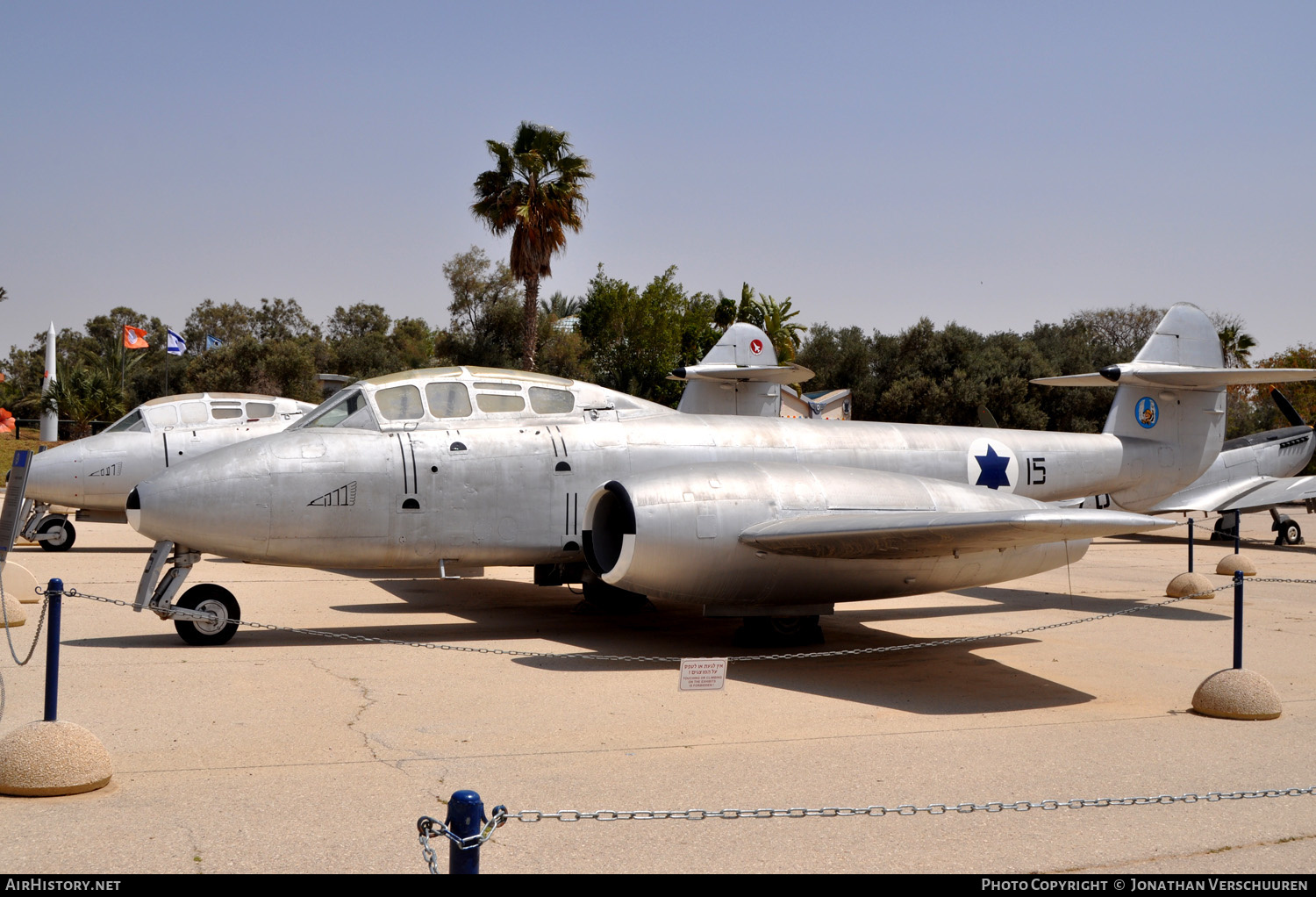 Aircraft Photo of 15 | Gloster Meteor T7 | Israel - Air Force | AirHistory.net #219039