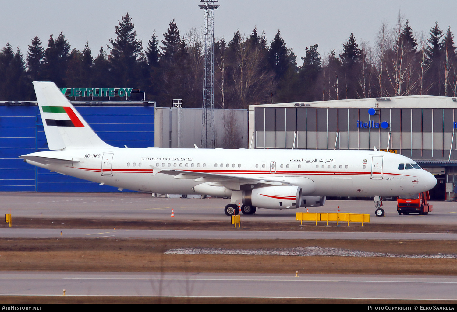 Aircraft Photo of A6-HMS | Airbus A320-232 | United Arab Emirates Government | AirHistory.net #219048