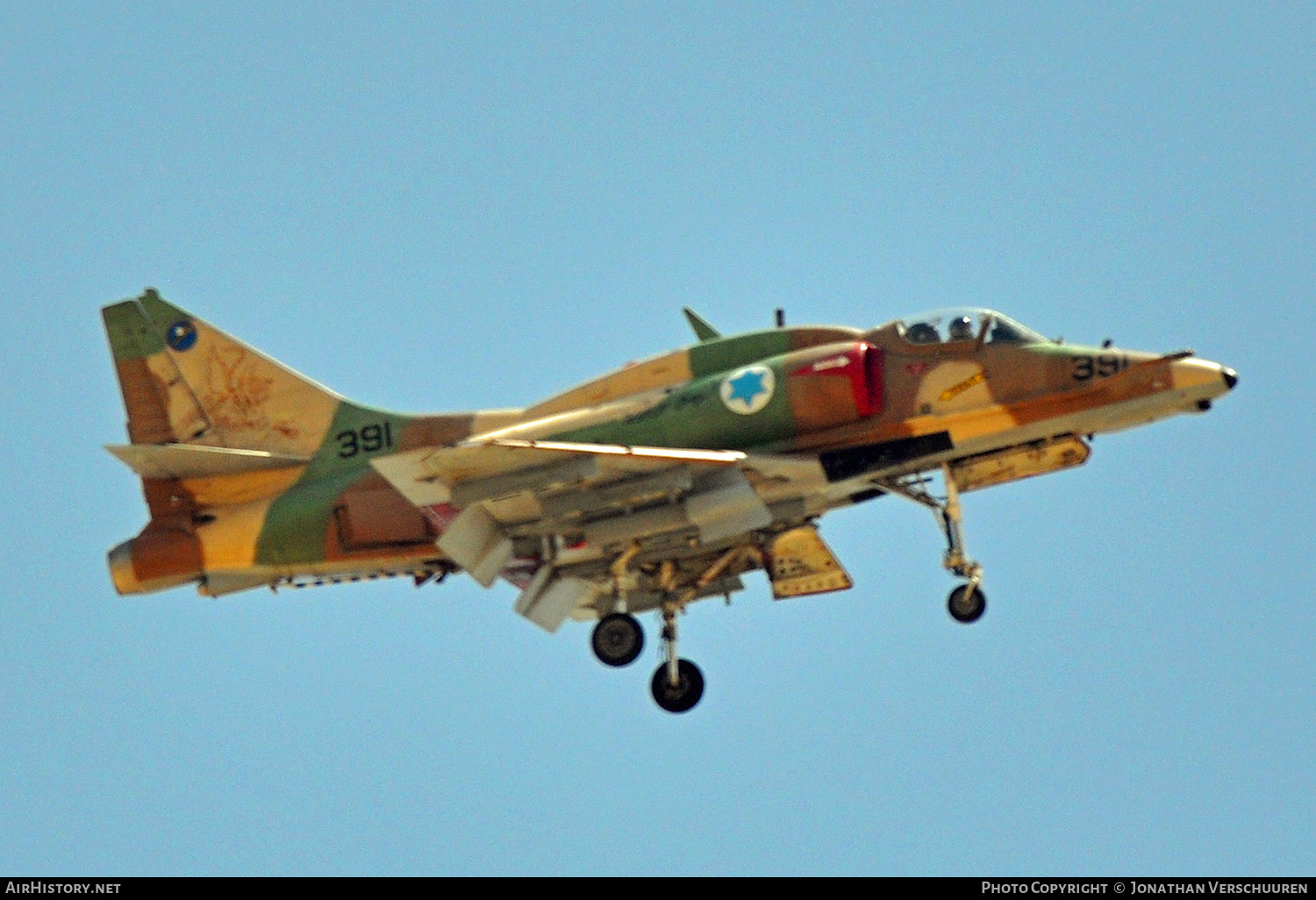 Aircraft Photo of 391 | McDonnell Douglas A-4N Skyhawk II (Aa-it) | Israel - Air Force | AirHistory.net #219100