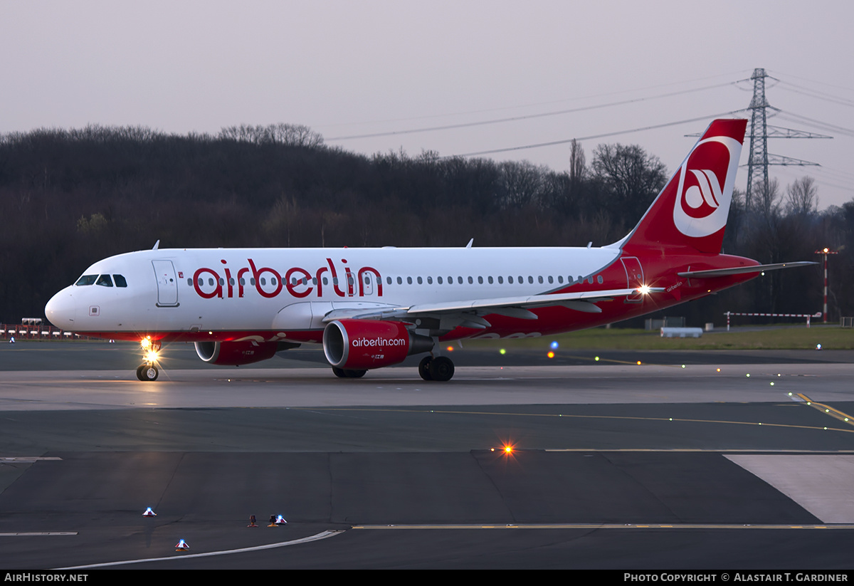 Aircraft Photo of D-ABFN | Airbus A320-214 | Air Berlin | AirHistory.net #219140