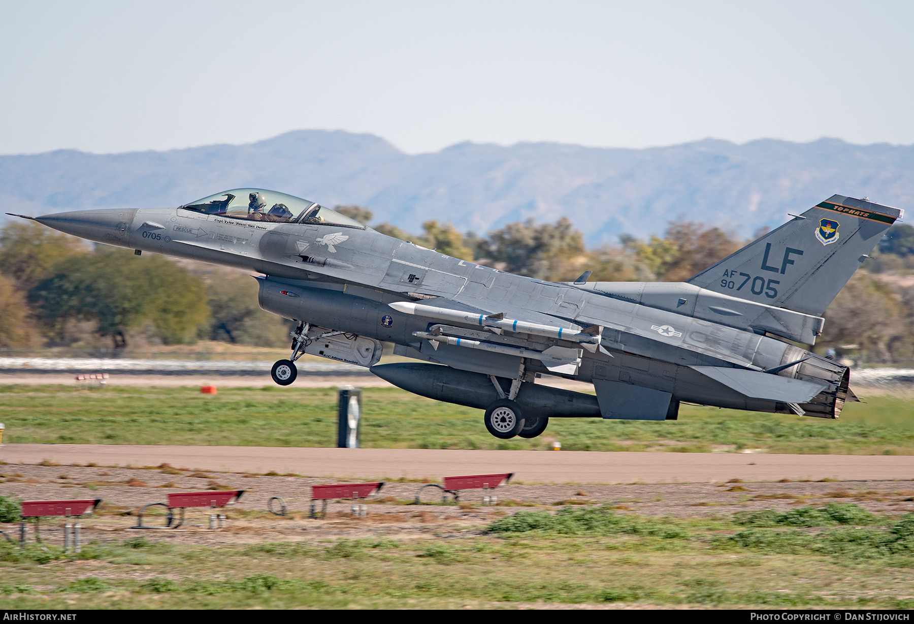 Aircraft Photo of 90-0705 / AF90-705 | General Dynamics F-16CM Fighting Falcon | USA - Air Force | AirHistory.net #219176