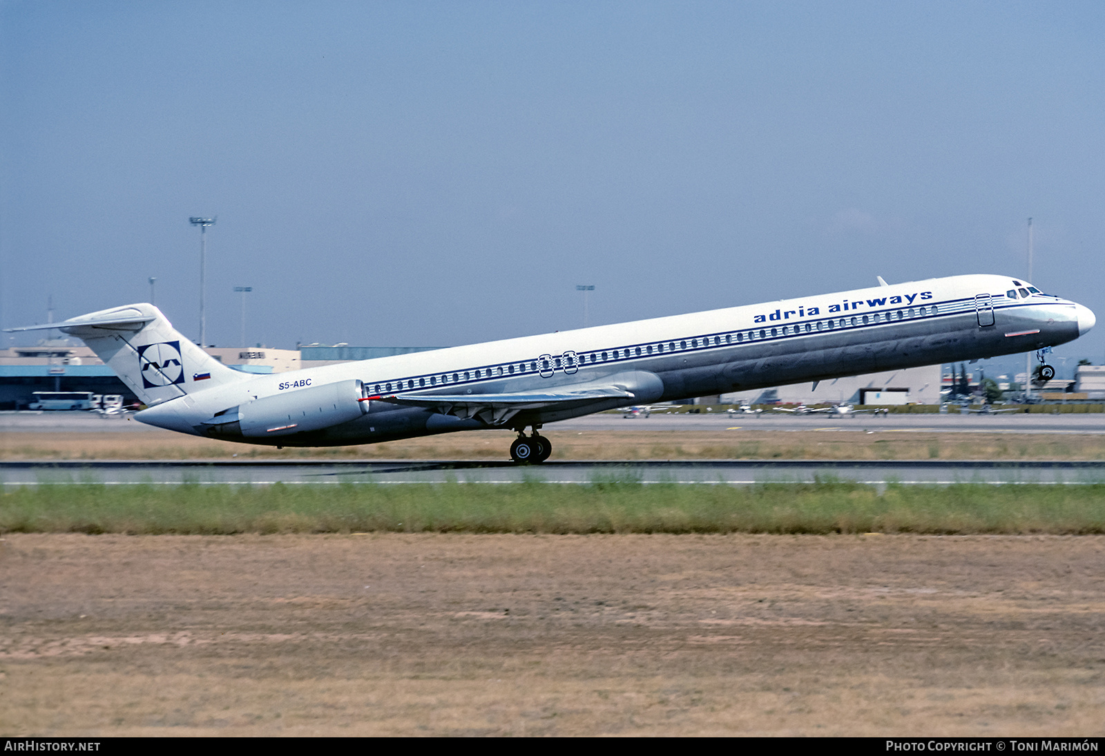 Aircraft Photo of S5-ABC | McDonnell Douglas MD-82 (DC-9-82) | Adria Airways | AirHistory.net #219251
