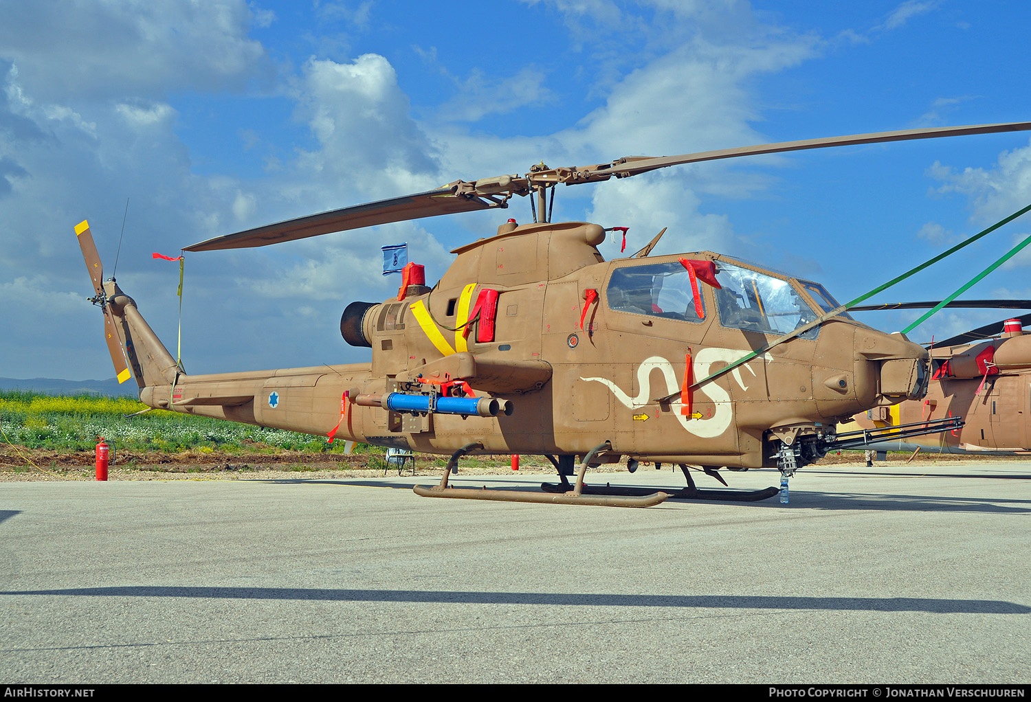 Aircraft Photo of 531 | Bell AH-1F Tzefa F | Israel - Air Force | AirHistory.net #219370