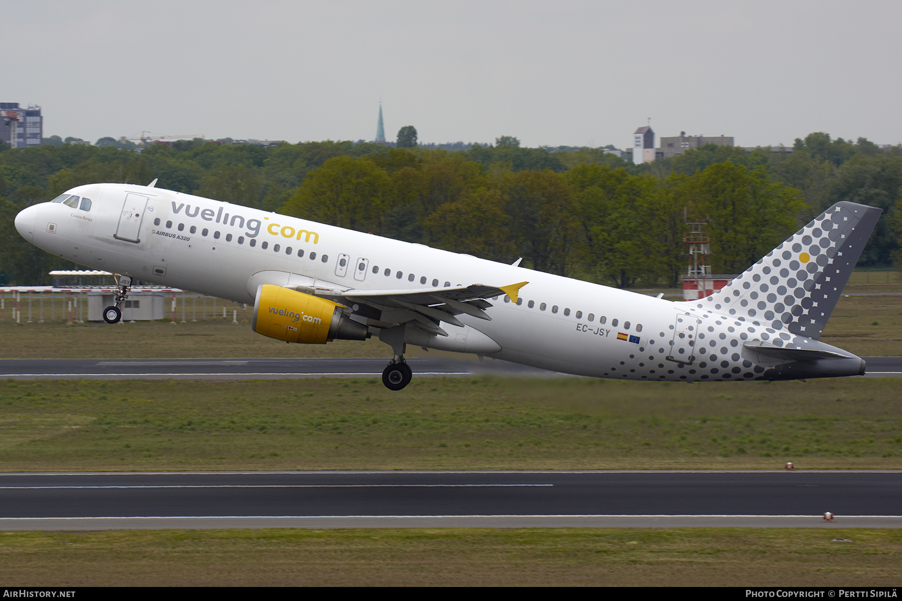 Aircraft Photo of EC-JSY | Airbus A320-214 | Vueling Airlines | AirHistory.net #219389