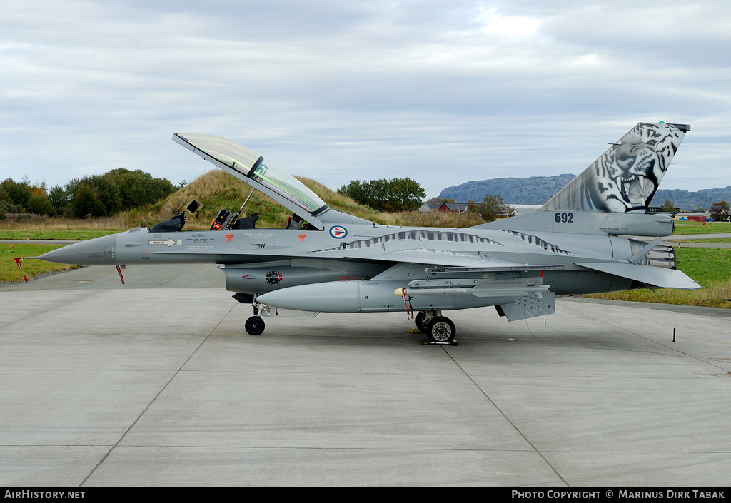 Aircraft Photo of 692 | General Dynamics F-16BM Fighting Falcon | Norway - Air Force | AirHistory.net #219494