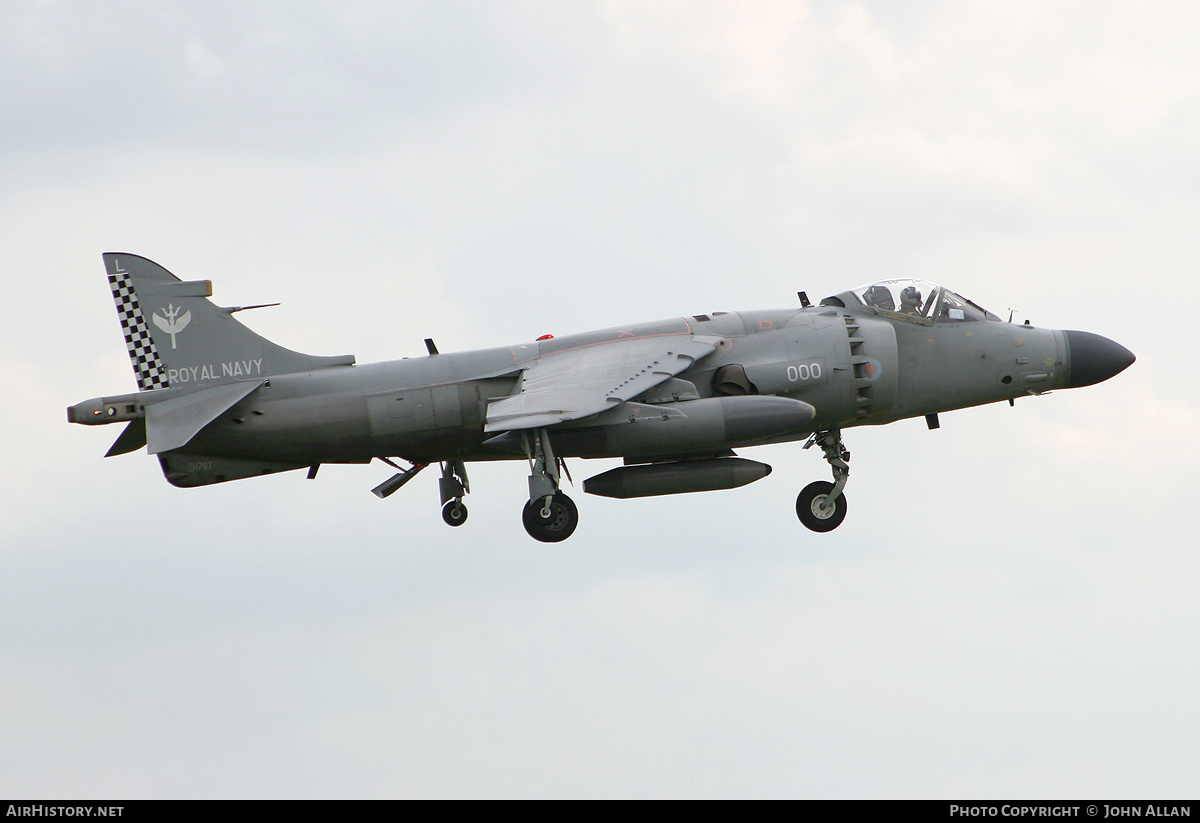 Aircraft Photo of ZH797 | British Aerospace Sea Harrier FA2 | UK - Navy | AirHistory.net #219521