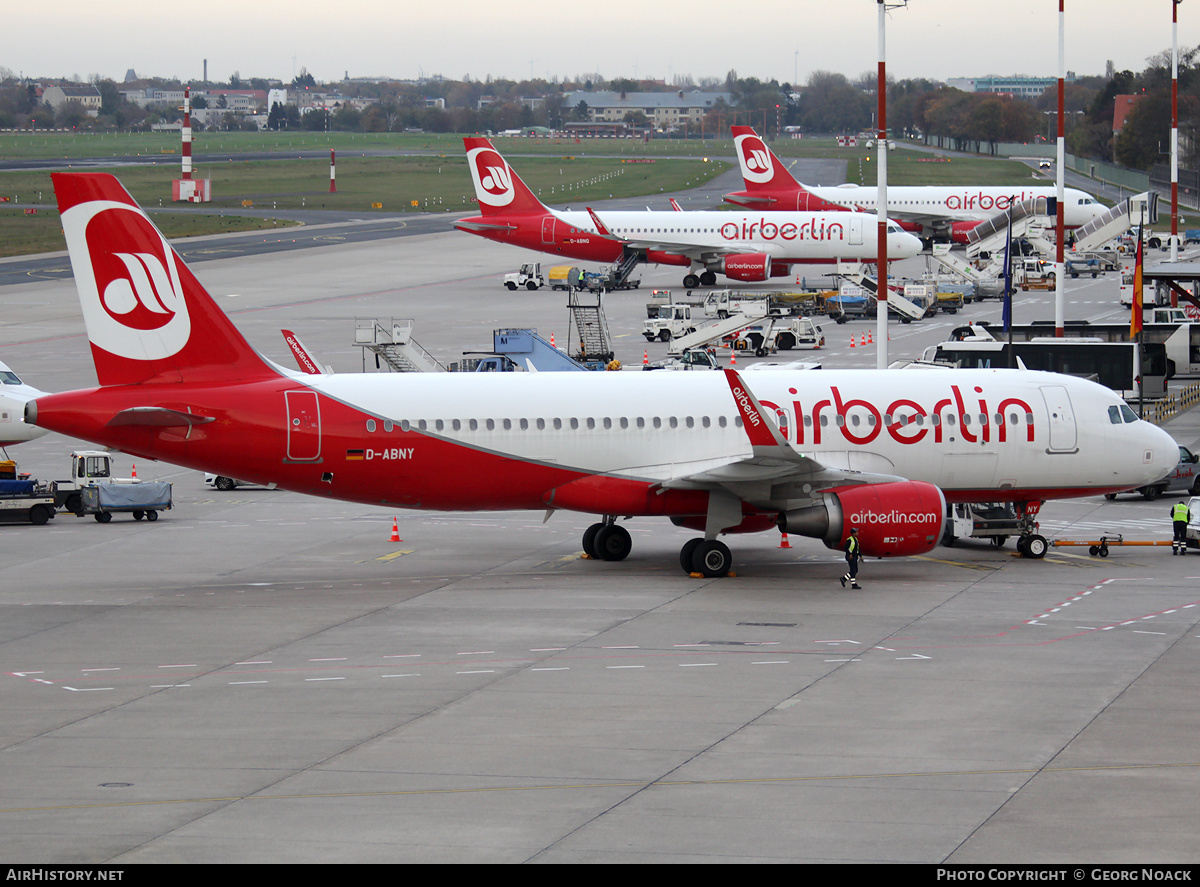 Aircraft Photo of D-ABNY | Airbus A320-214 | Air Berlin | AirHistory.net #219596