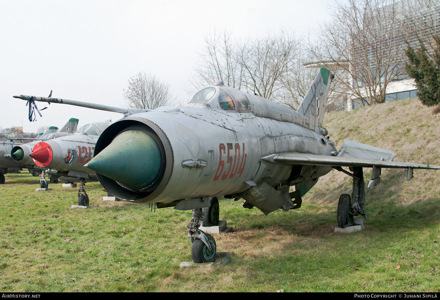 Aircraft Photo of 6504 | Mikoyan-Gurevich MiG-21MF | Poland - Air Force | AirHistory.net #219636