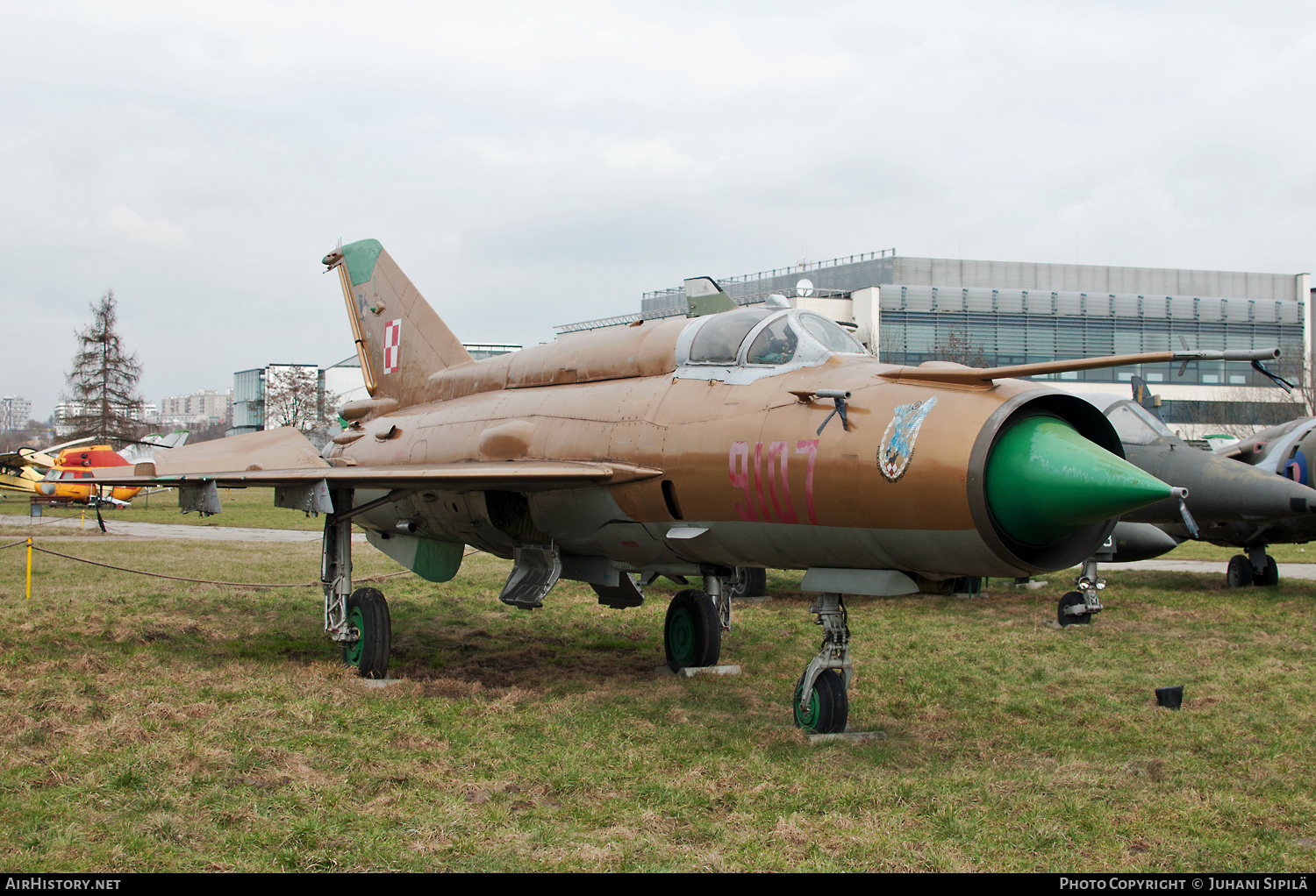 Aircraft Photo of 9107 | Mikoyan-Gurevich MiG-21MF | Poland - Air Force | AirHistory.net #219639