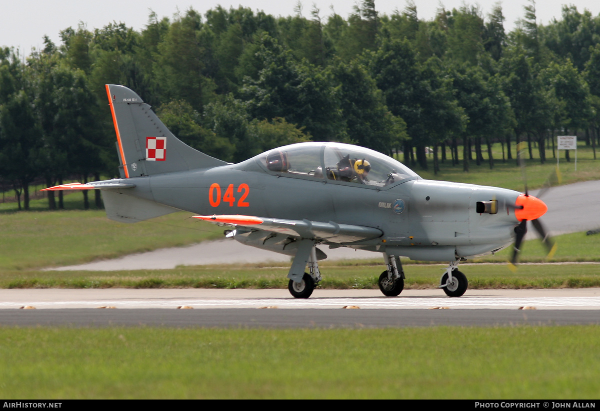 Aircraft Photo of 042 | PZL-Okecie PZL-130TC-1 Turbo Orlik | Poland - Air Force | AirHistory.net #219791
