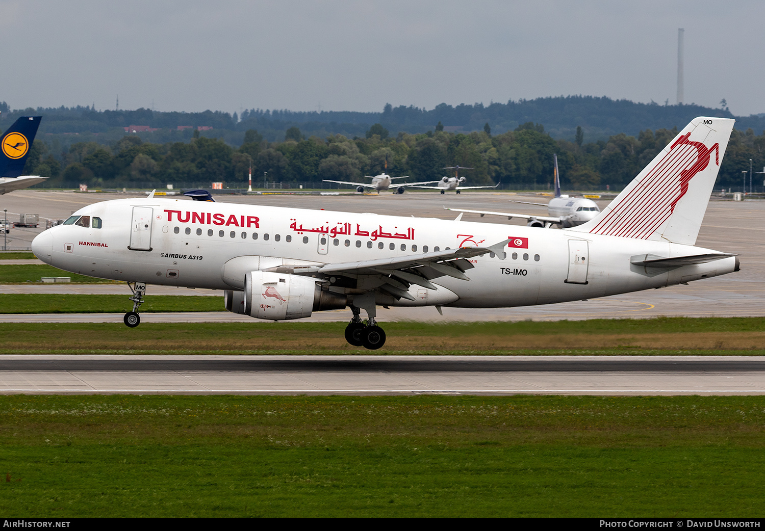 Aircraft Photo of TS-IMO | Airbus A319-114 | Tunisair | AirHistory.net #219804
