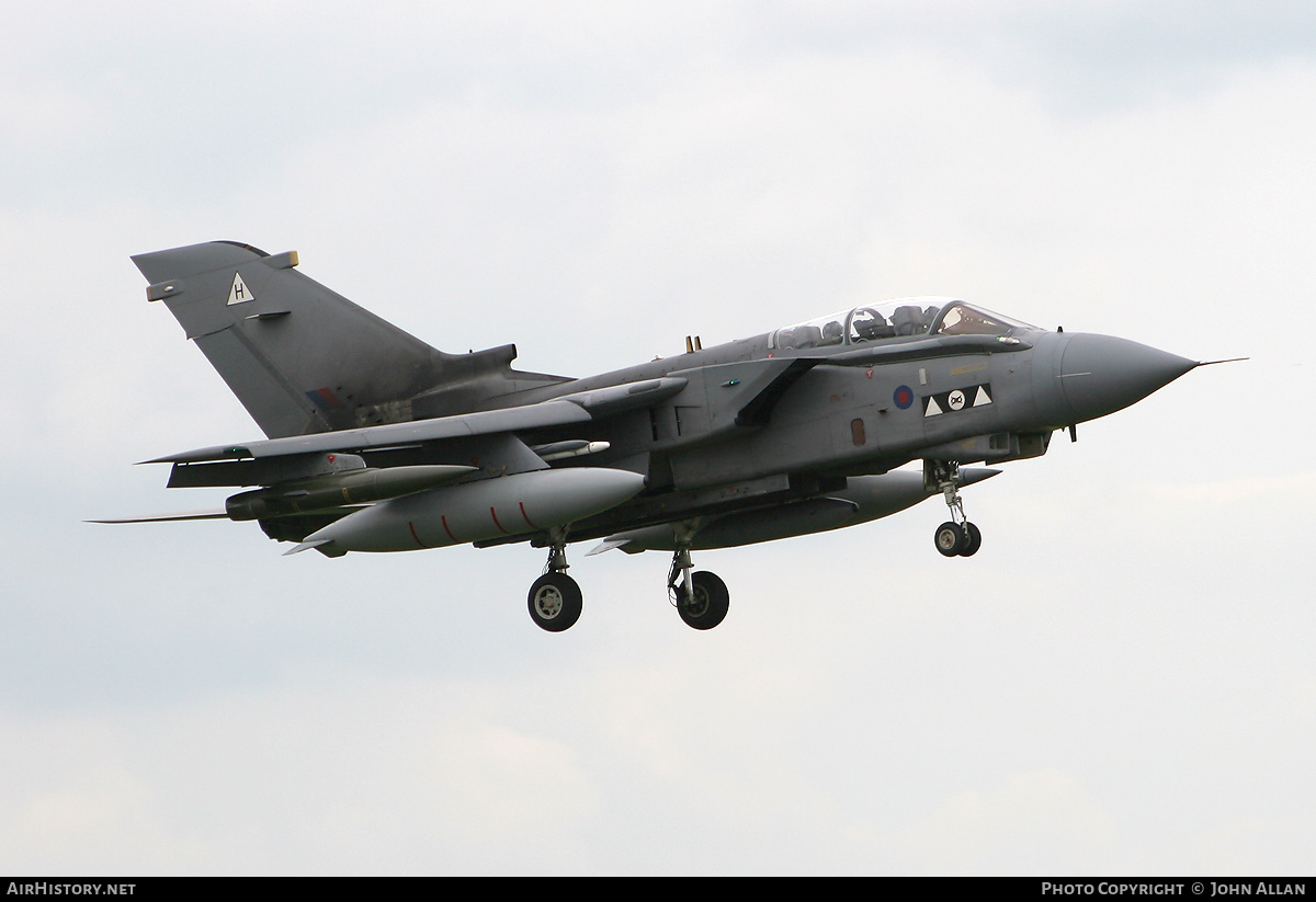 Aircraft Photo of ZA373 | Panavia Tornado GR4A | UK - Air Force | AirHistory.net #219818