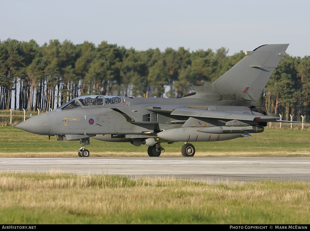 Aircraft Photo of ZG792 | Panavia Tornado GR4 | UK - Air Force | AirHistory.net #219919