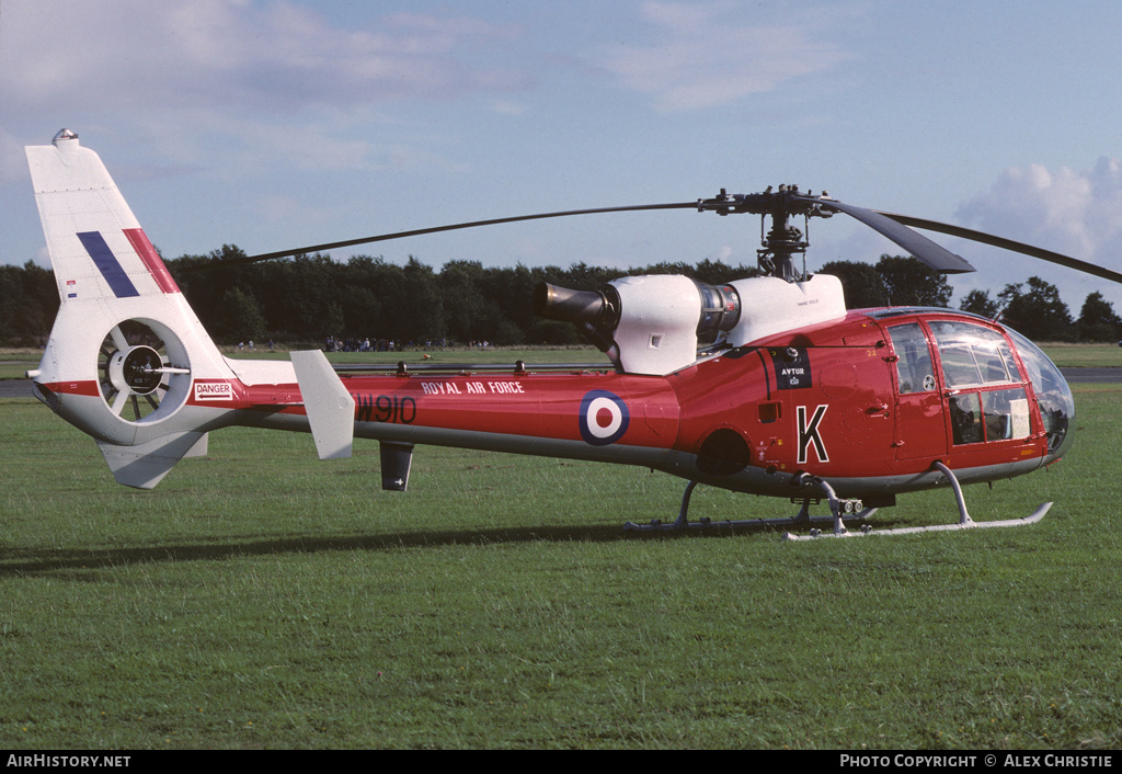 Aircraft Photo of XW910 | Aerospatiale SA-341D Gazelle HT3 | UK - Air Force | AirHistory.net #219932
