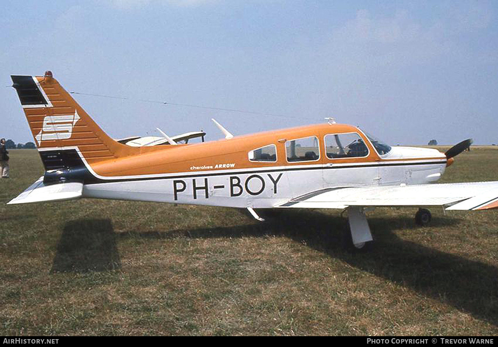 Aircraft Photo of PH-BOY | Piper PA-28R-200 Cherokee Arrow II | AirHistory.net #219961
