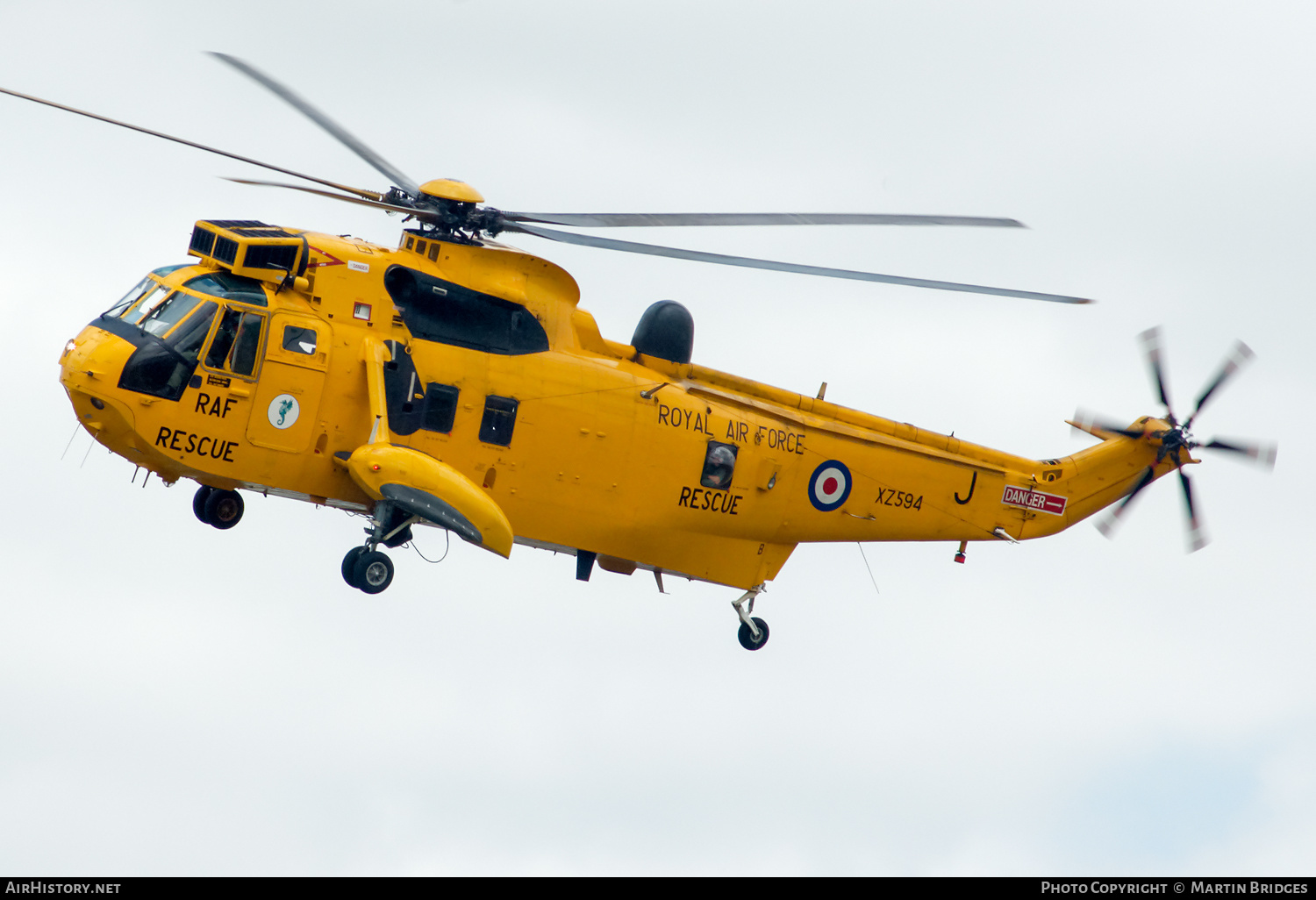 Aircraft Photo of XZ594 | Westland WS-61 Sea King HAR3 | UK - Air Force | AirHistory.net #220114