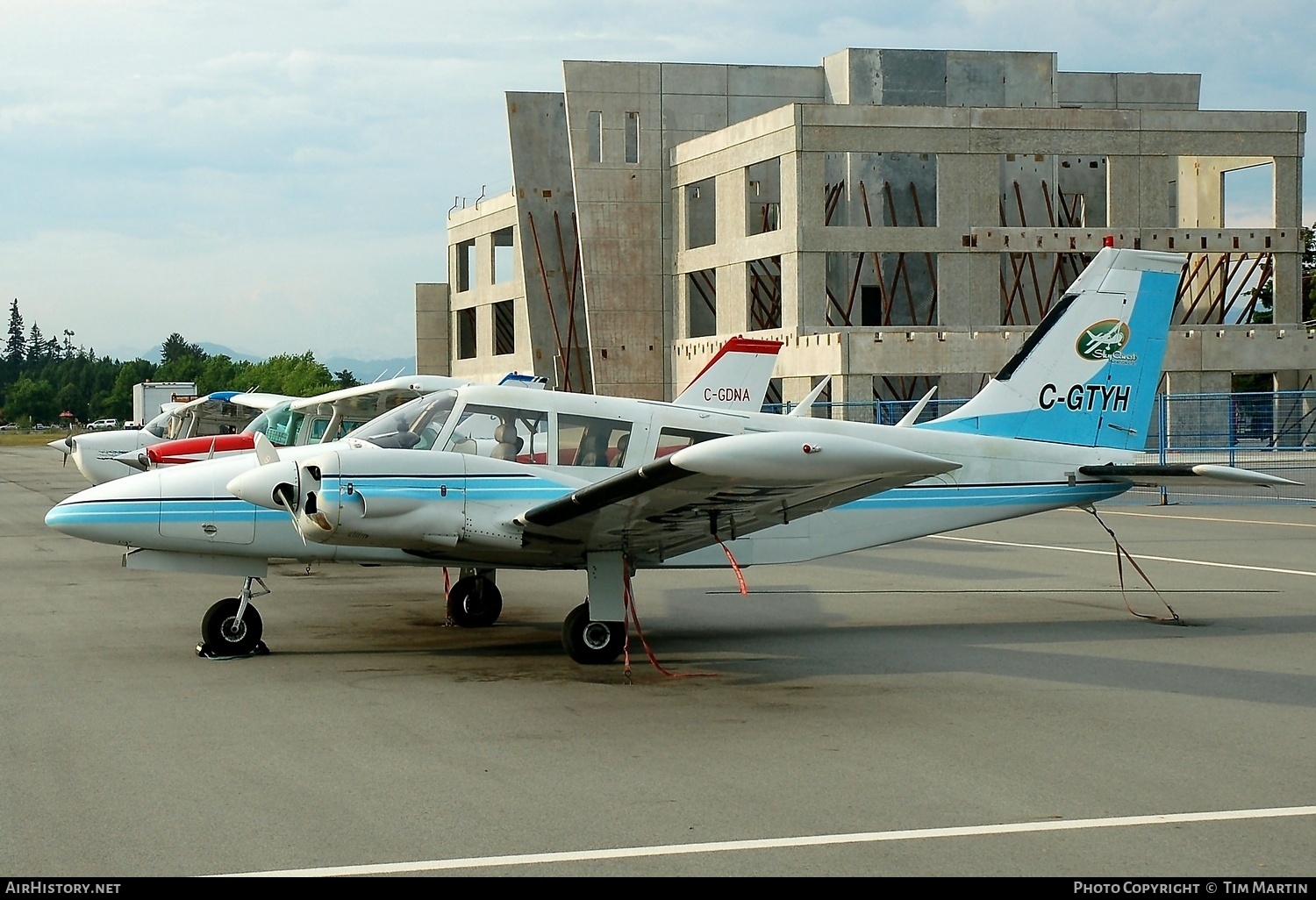 Aircraft Photo of C-GTYH | Piper PA-34-200 Seneca | SkyQuest Aviation | AirHistory.net #220175