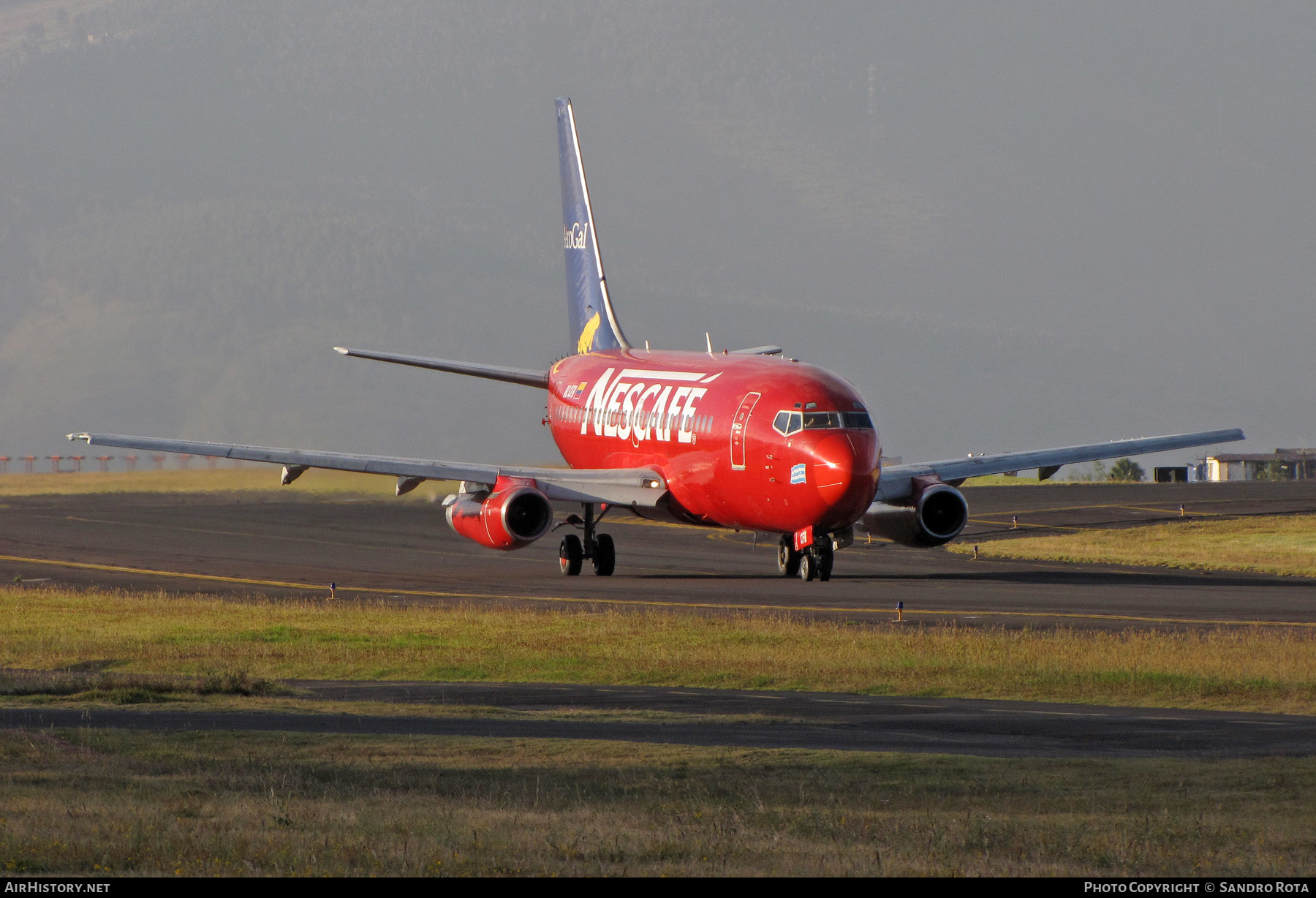 Aircraft Photo of HC-CFH | Boeing 737-2T5/Adv | AeroGal | AirHistory.net #220260