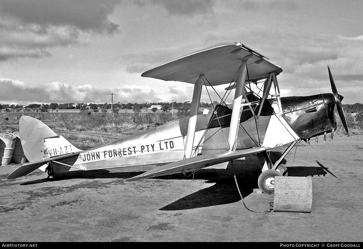 Aircraft Photo of VH-AZT | De Havilland D.H. 82A Tiger Moth | John Forrest | AirHistory.net #220321