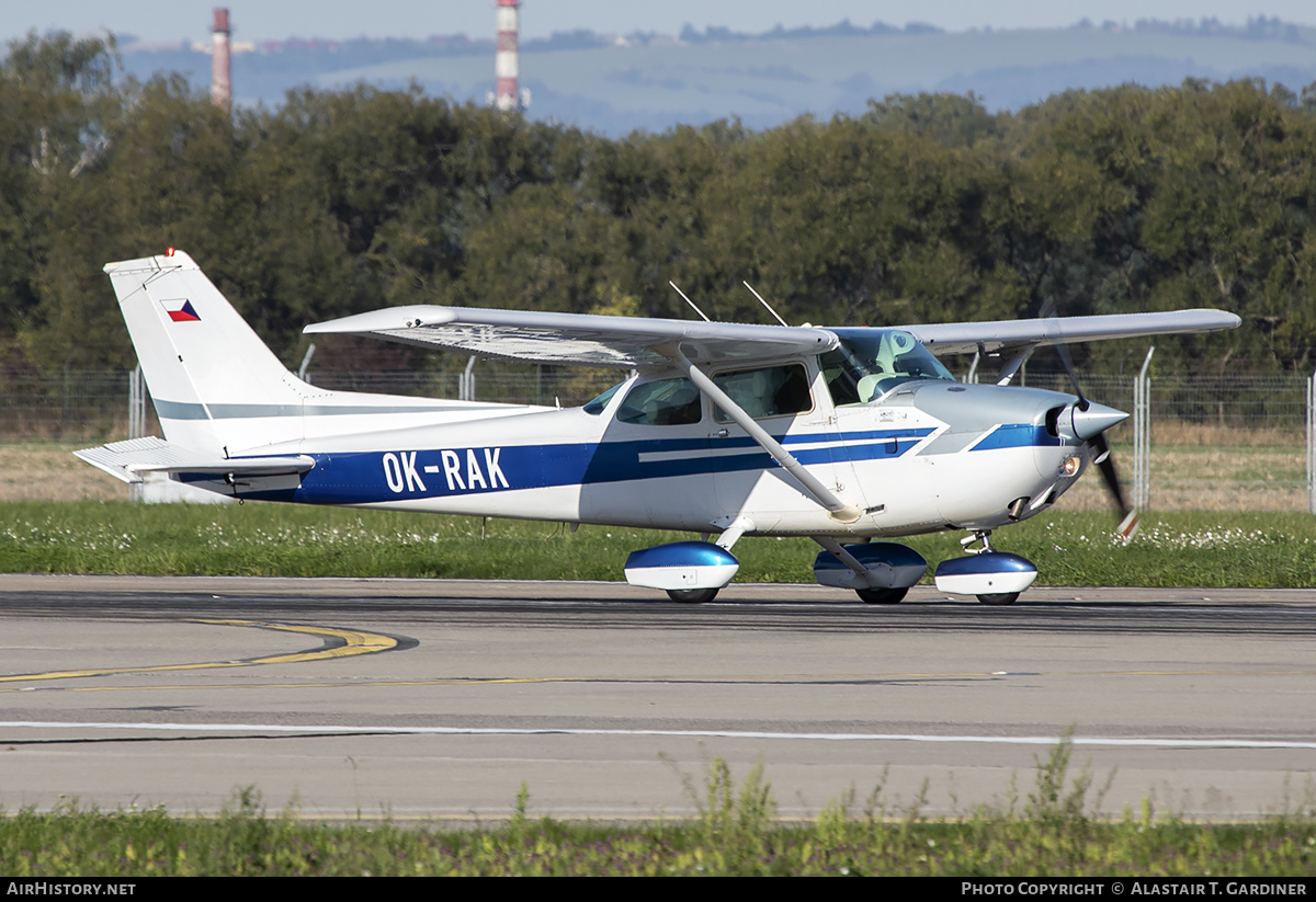 Aircraft Photo of OK-RAK | Cessna 172N Skyhawk | AirHistory.net #220356