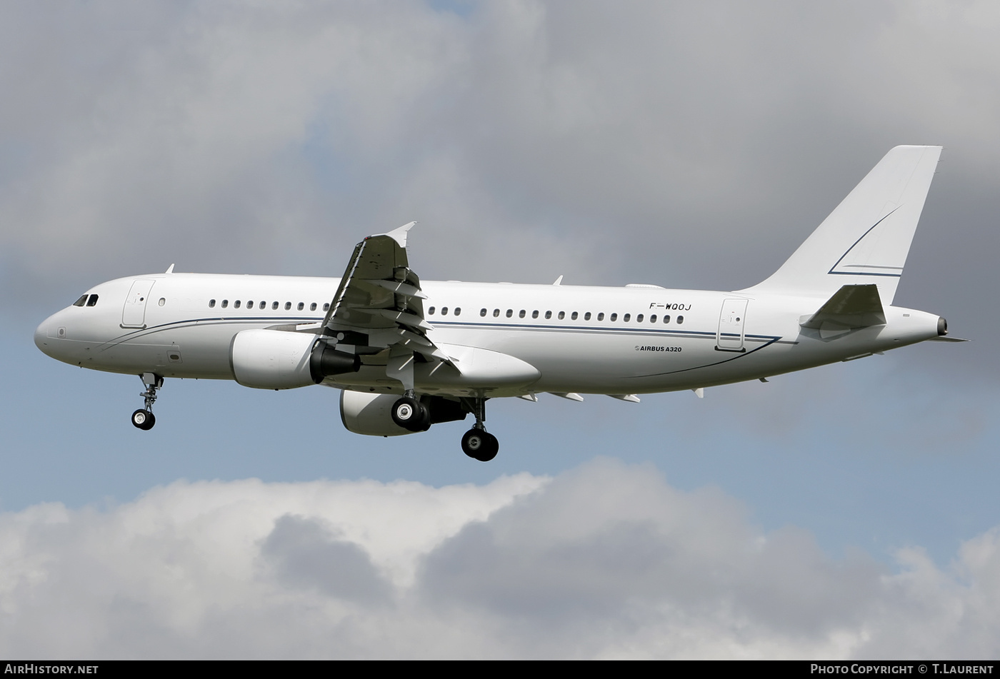 Aircraft Photo of F-WQOJ | Airbus A320-214 | AirHistory.net #220461