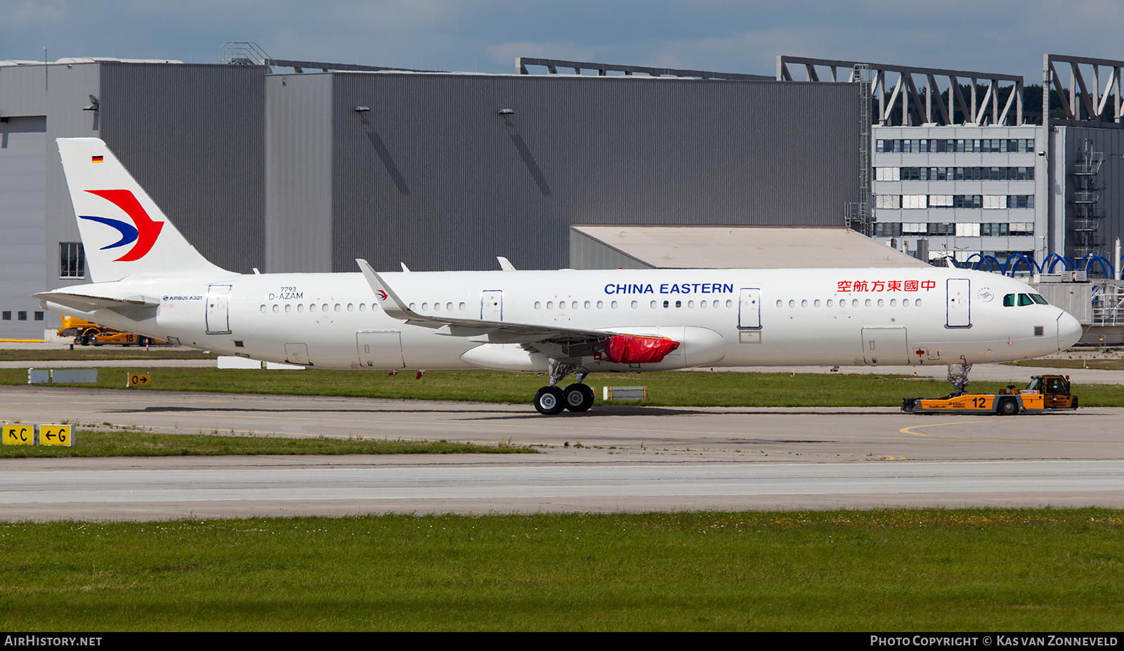 Aircraft Photo of D-AZAM | Airbus A321-231 | China Eastern Airlines | AirHistory.net #220514