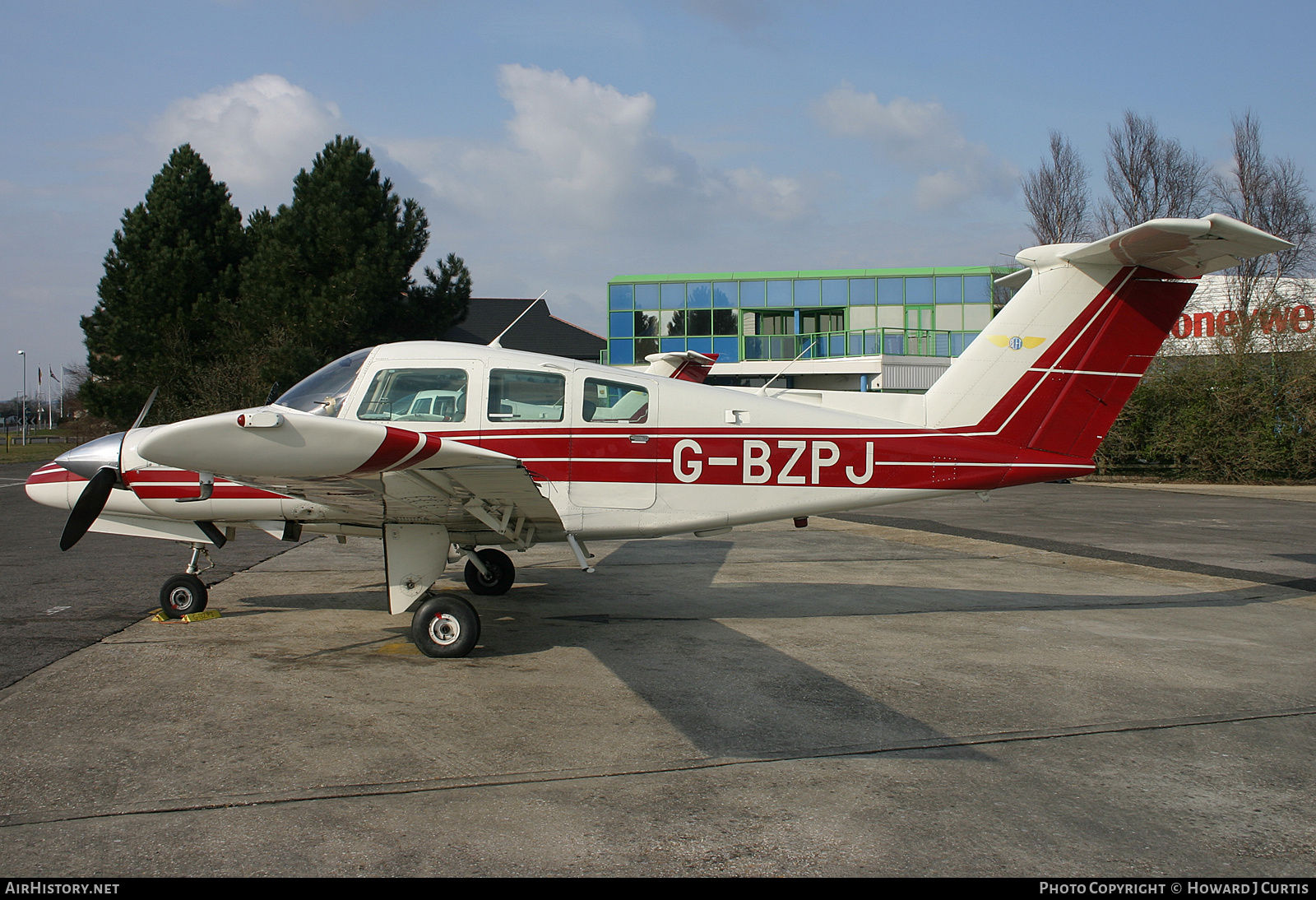 Aircraft Photo of G-BZPJ | Beech 76 Duchess | Bournemouth Commercial Flight Training - BCFT | AirHistory.net #220582