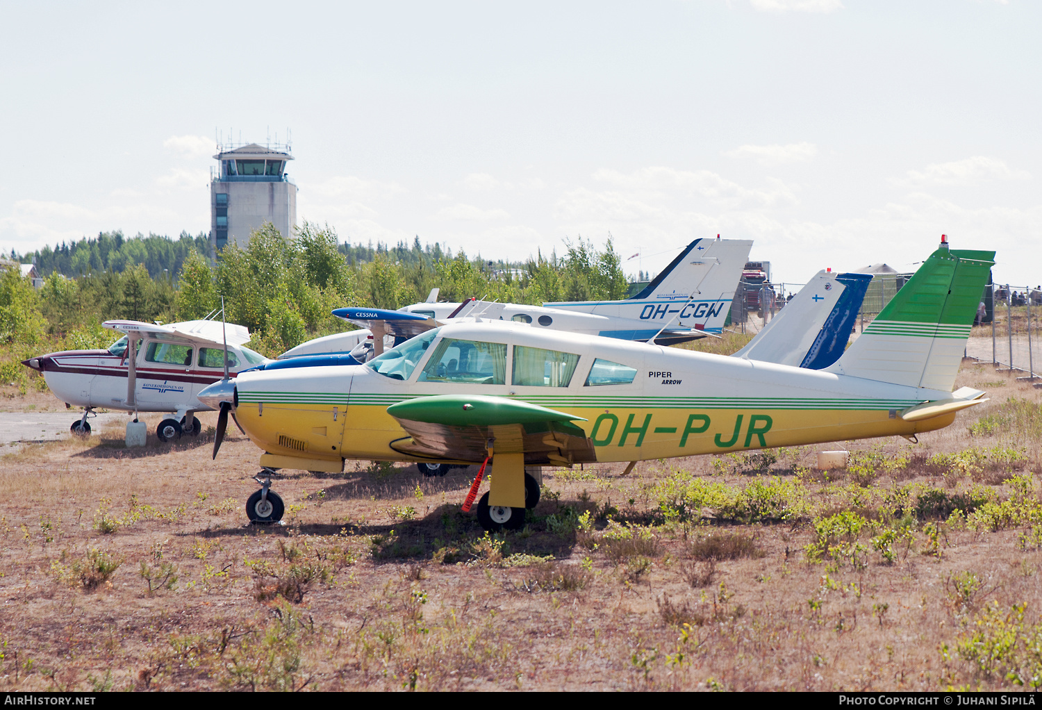 Aircraft Photo of OH-PJR | Piper PA-28R-200 Cherokee Arrow | AirHistory.net #220591