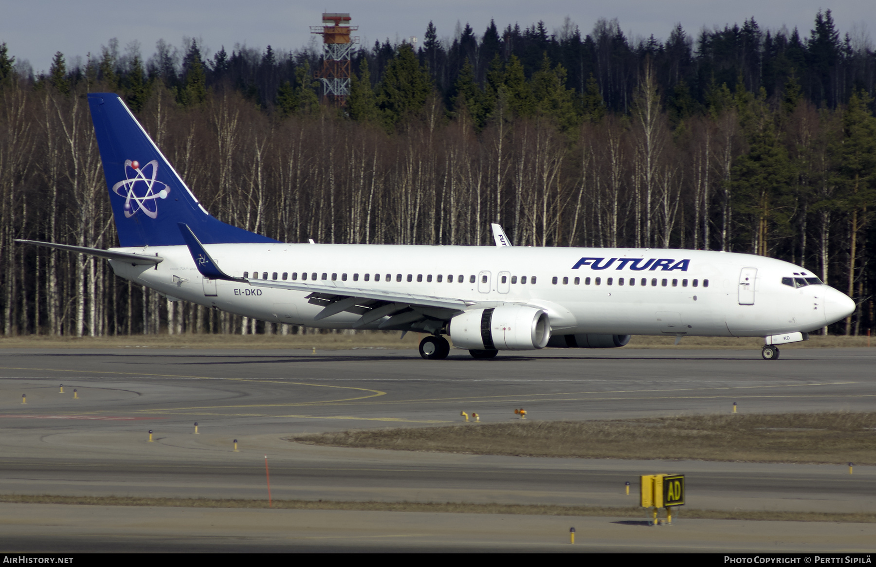 Aircraft Photo of EI-DKD | Boeing 737-86N | Futura International Airways | AirHistory.net #220664