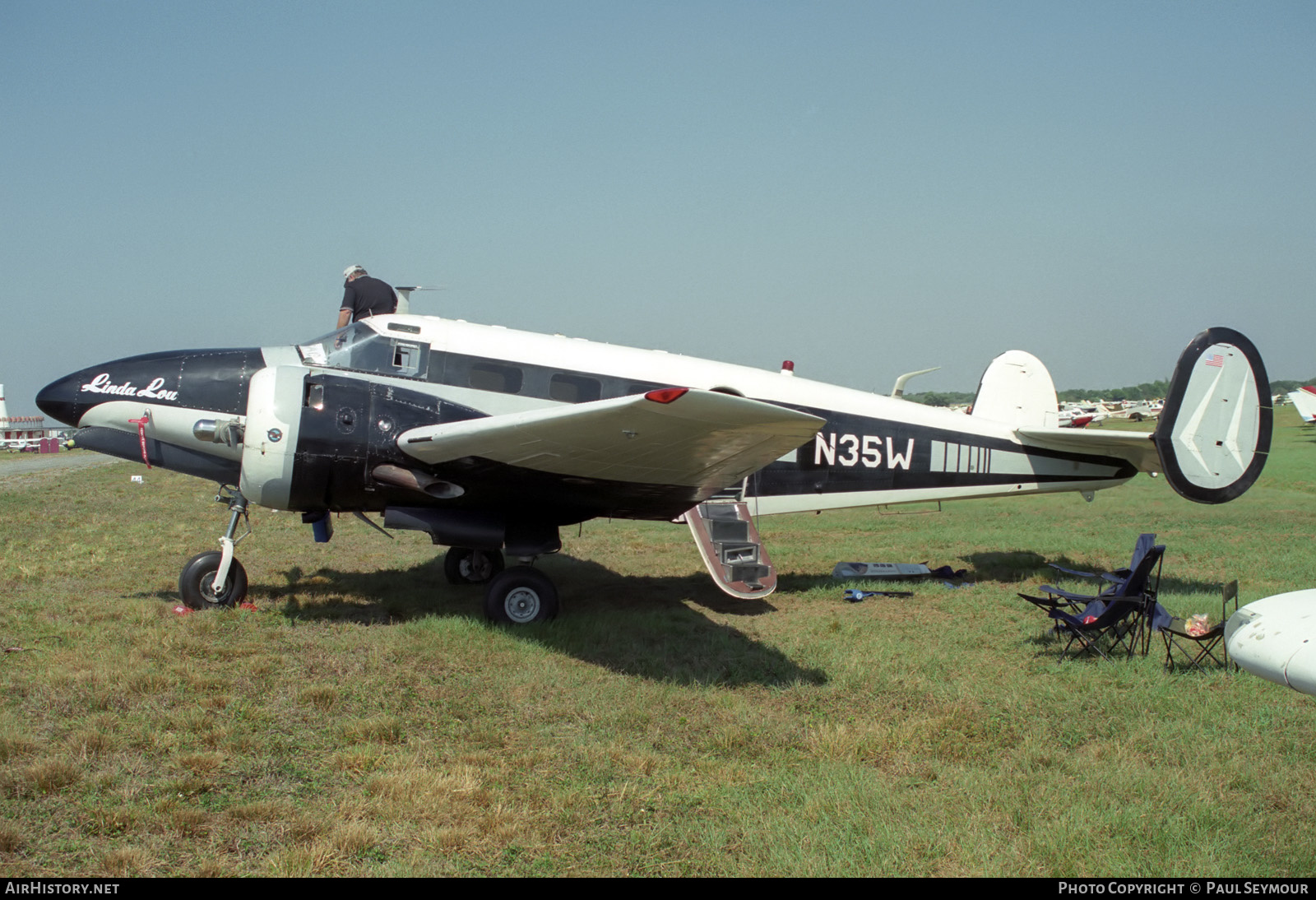 Aircraft Photo of N35W | Beech D18S/Tri-Gear | AirHistory.net #220739