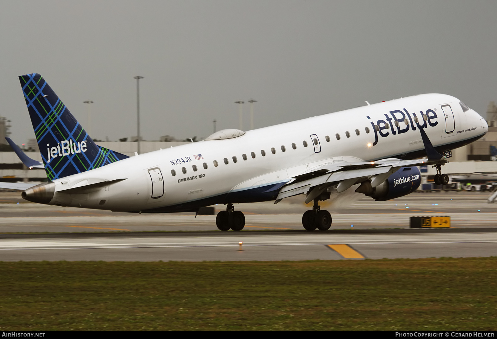 Aircraft Photo of N294JB | Embraer 190AR (ERJ-190-100IGW) | JetBlue Airways | AirHistory.net #220817