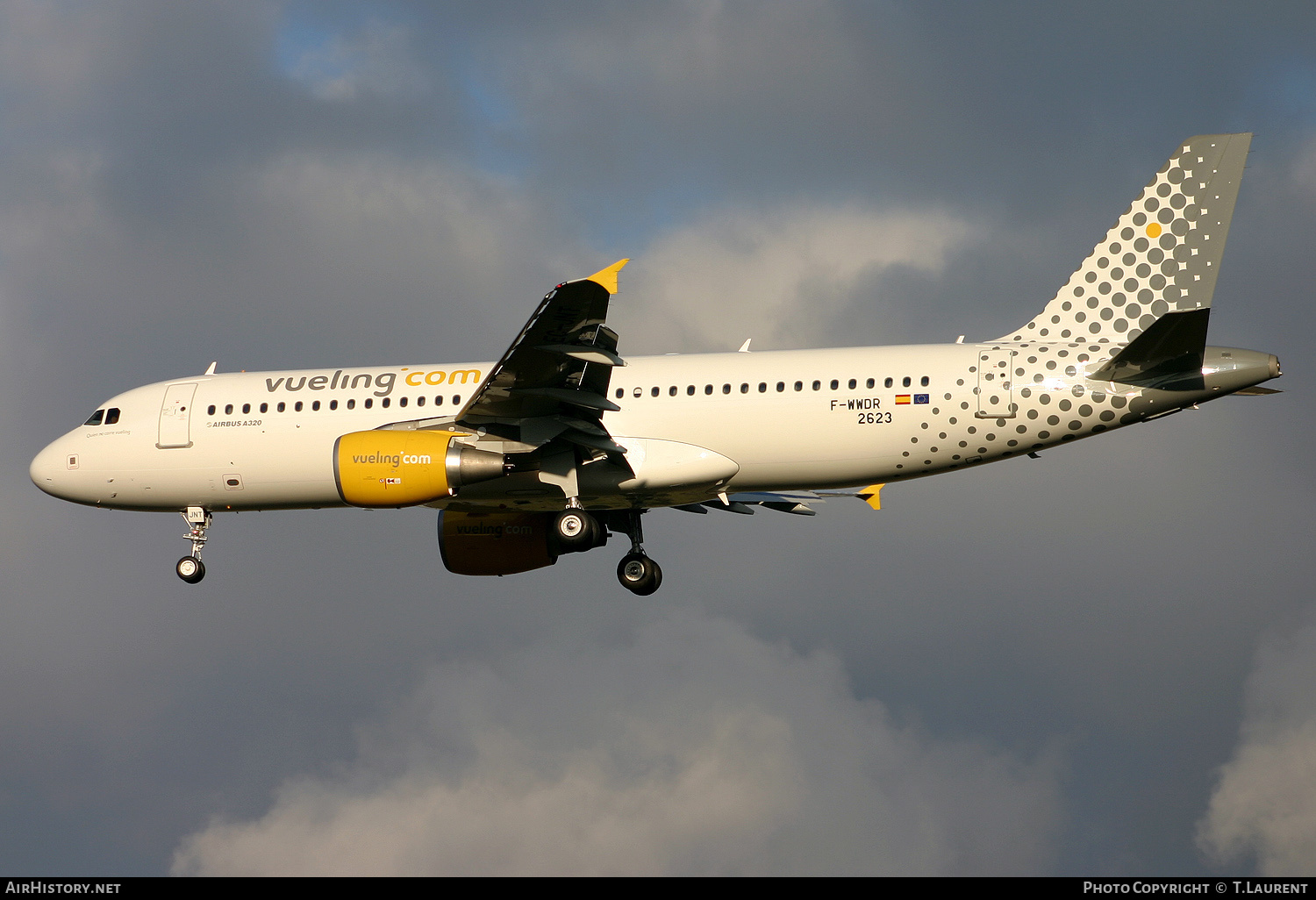 Aircraft Photo of F-WWDR | Airbus A320-214 | Vueling Airlines | AirHistory.net #220855