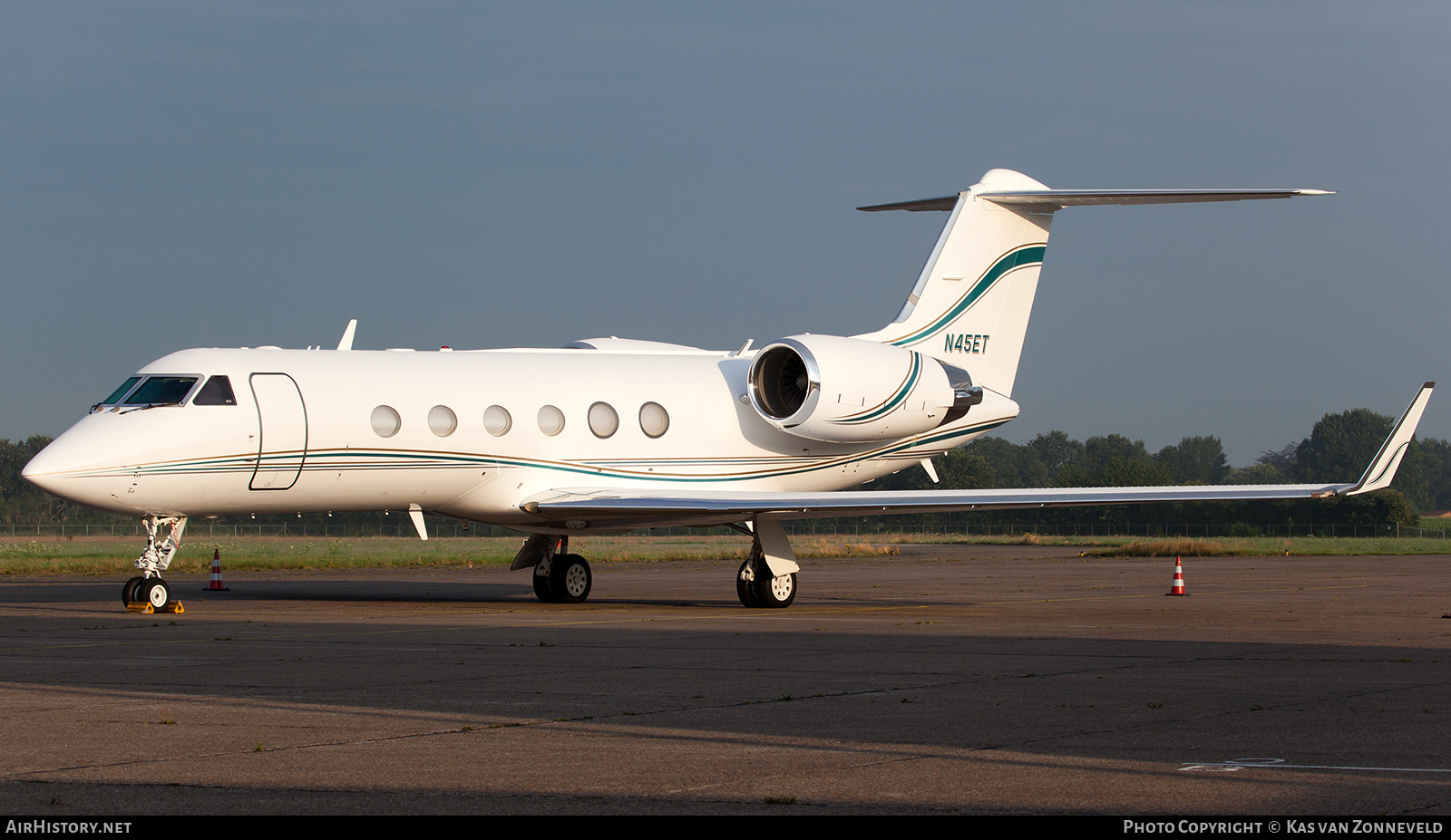 Aircraft Photo of N45ET | Gulfstream Aerospace G-IV Gulfstream IV-SP | AirHistory.net #220947