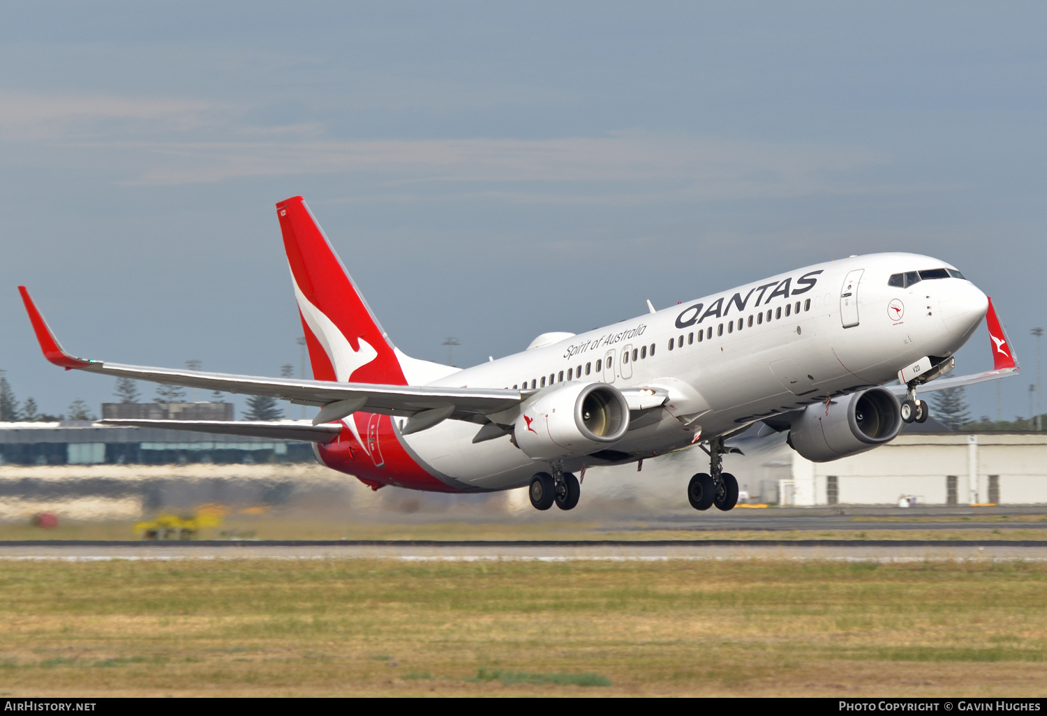 Aircraft Photo of VH-VZO | Boeing 737-838 | Qantas | AirHistory.net #220966