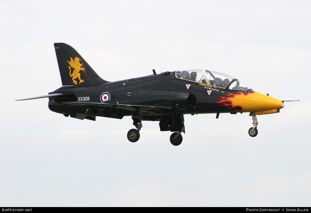 Aircraft Photo of XX309 | British Aerospace Hawk T1 | UK - Air Force | AirHistory.net #220973