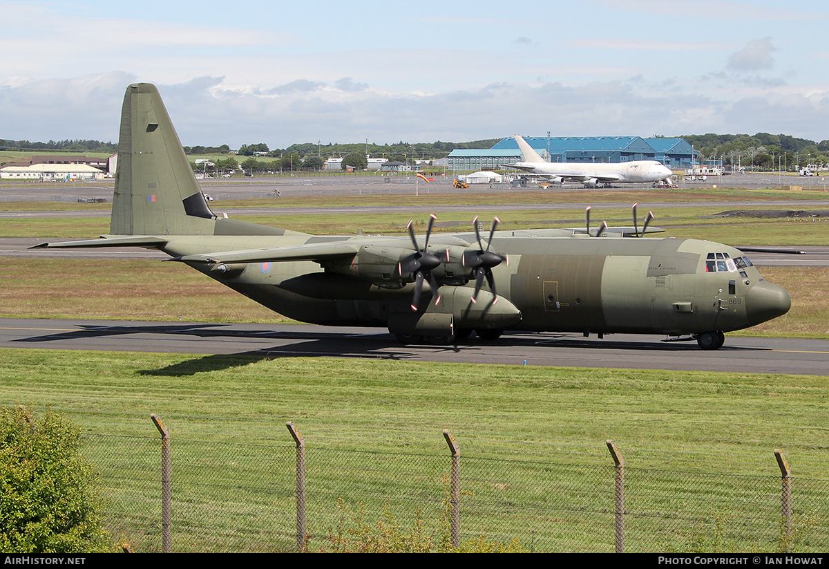 Aircraft Photo of ZH869 | Lockheed Martin C-130J-30 Hercules C4 | UK - Air Force | AirHistory.net #221087