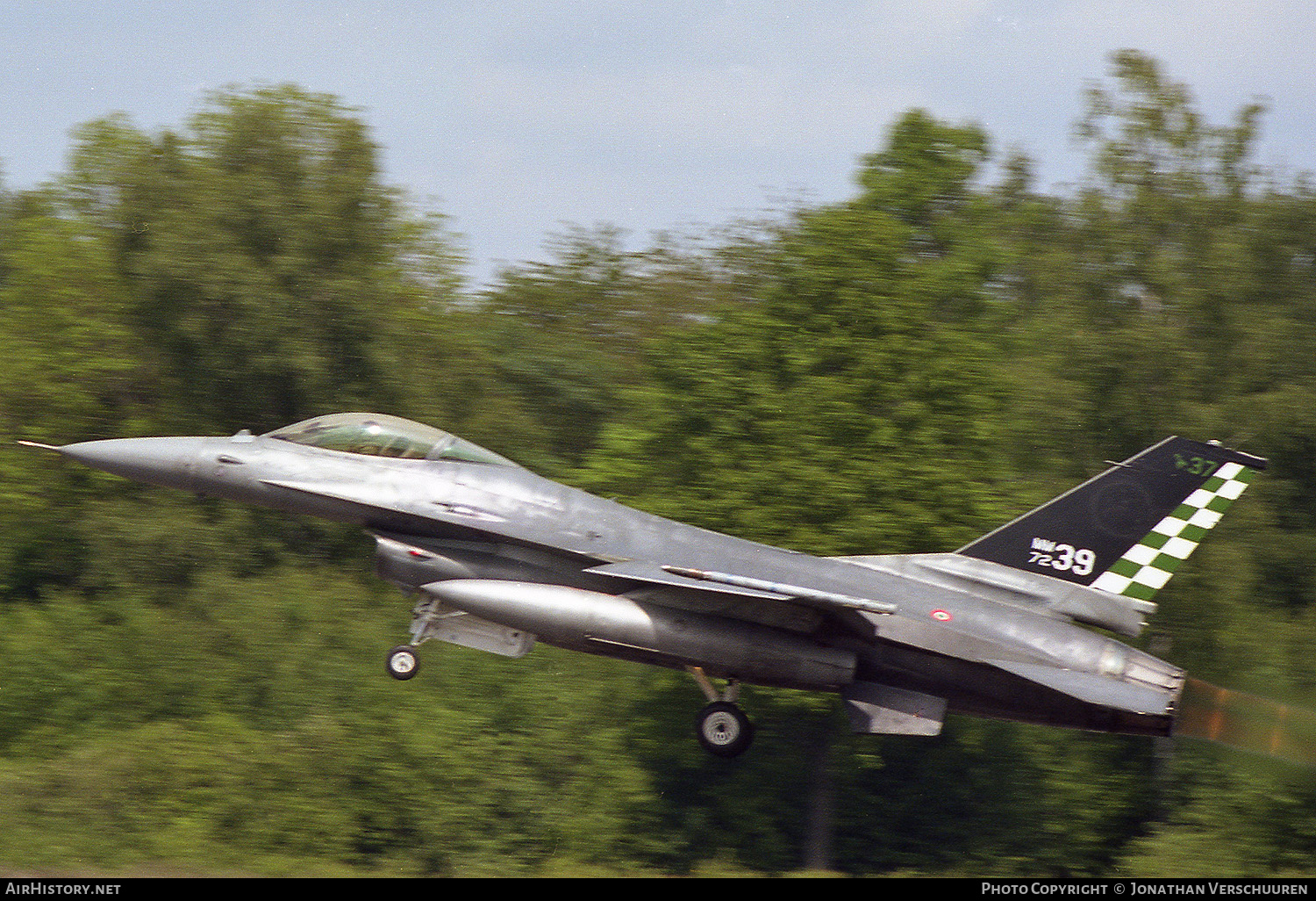 Aircraft Photo of MM7239 / MM72-39 | General Dynamics F-16A/ADF Fighting Falcon | Italy - Air Force | AirHistory.net #221163