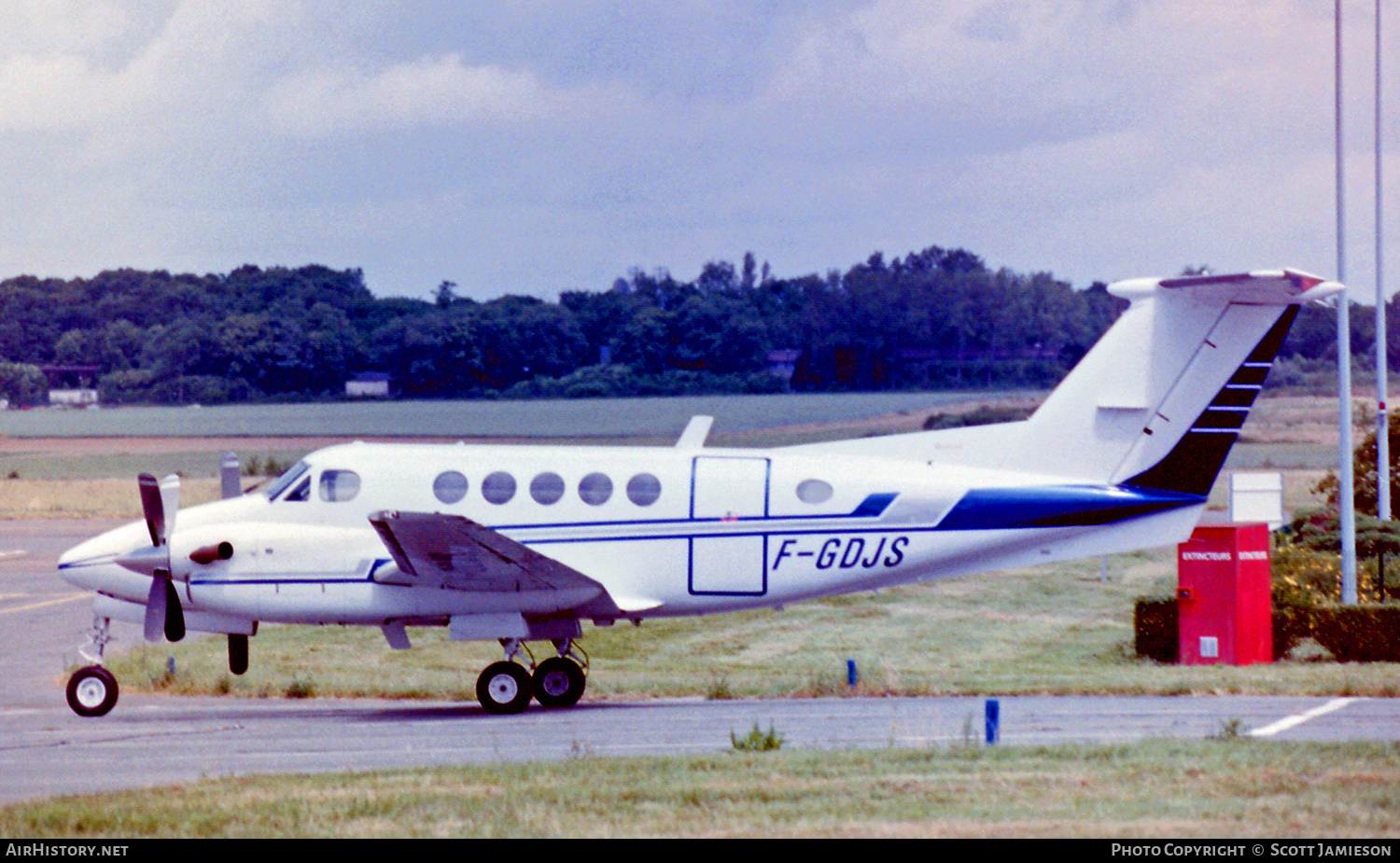 Aircraft Photo of F-GDJS | Beech B200 Super King Air | AirHistory.net #221189