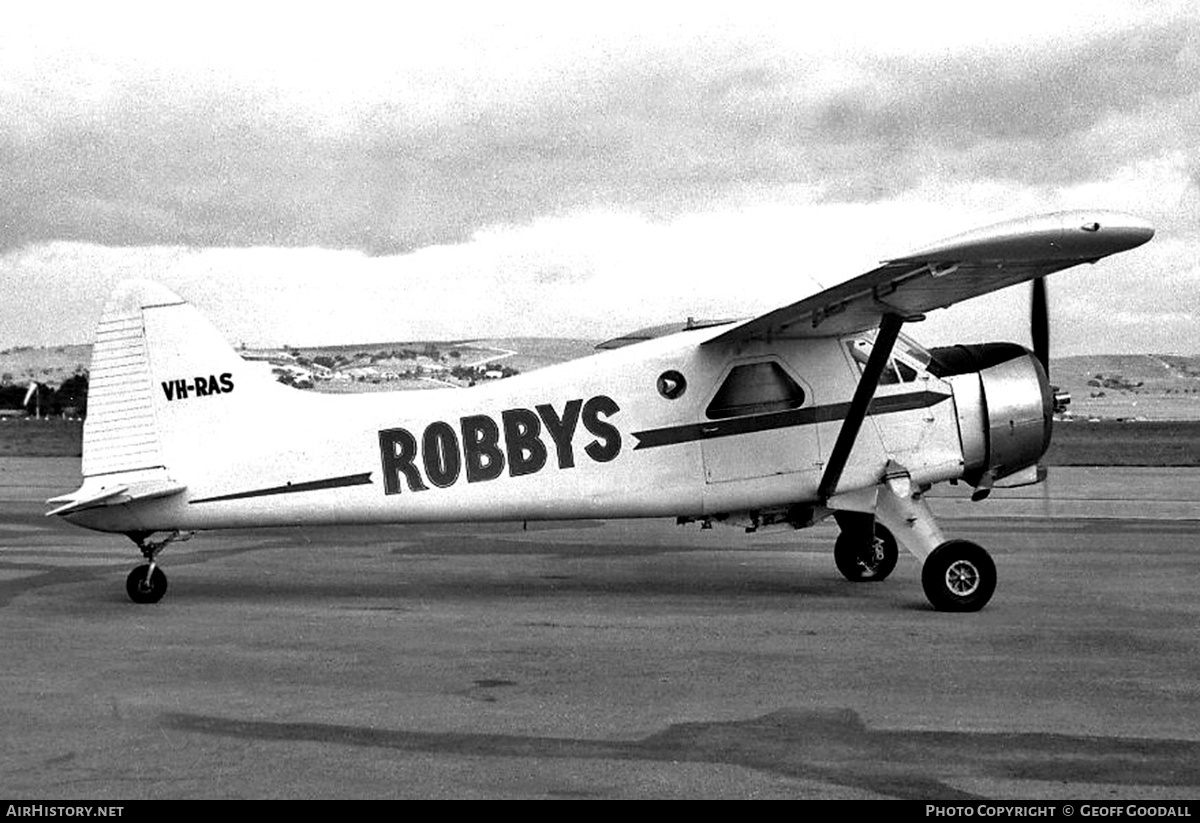 Aircraft Photo of VH-RAS | De Havilland Canada DHC-2 Beaver Mk1 | Robby's Aerial Services | AirHistory.net #221284