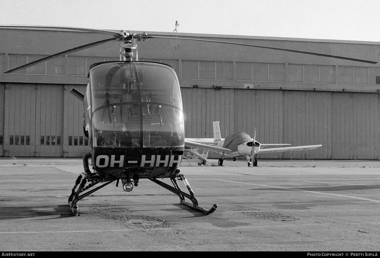 Aircraft Photo of OH-HHH | Hughes 300 (269C) | AirHistory.net #221406