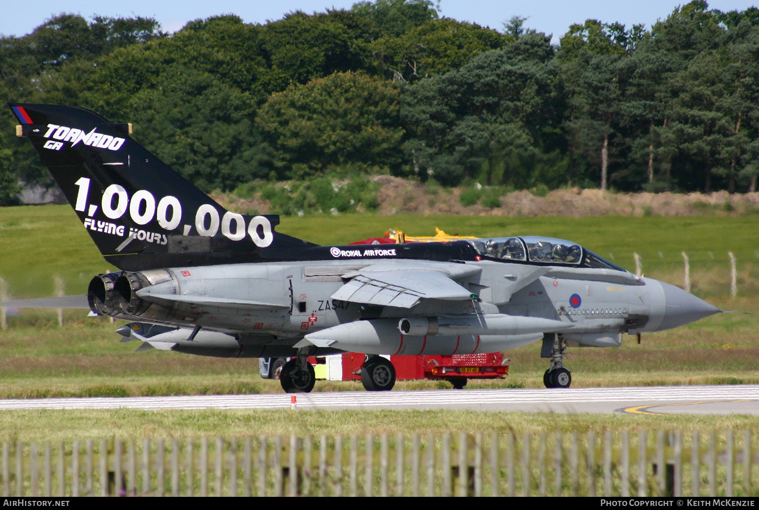Aircraft Photo of ZA547 | Panavia Tornado GR4 | UK - Air Force | AirHistory.net #221559