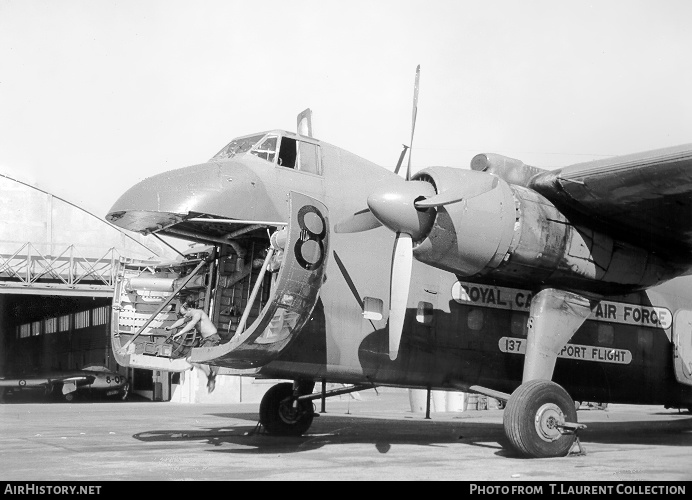 Aircraft Photo of 9698 | Bristol 170 Freighter Mk31C | Canada - Air Force | AirHistory.net #221576