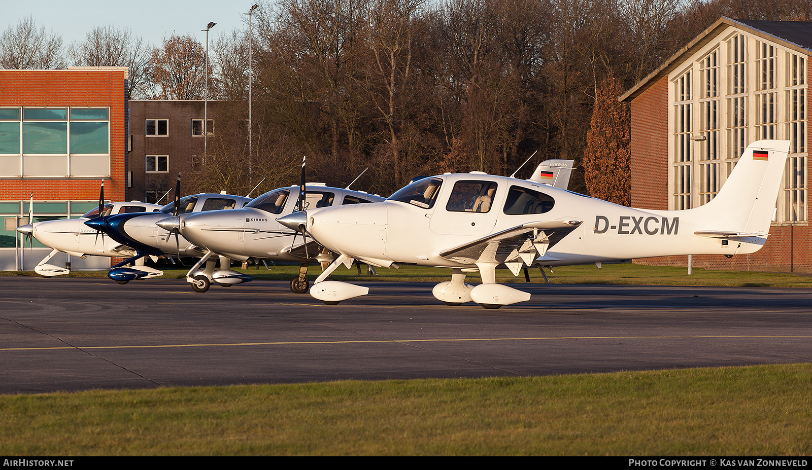 Aircraft Photo of D-EXCM | Cirrus SR-22 G3 | AirHistory.net #221640