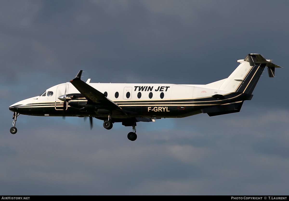 Aircraft Photo of F-GRYL | Raytheon 1900D | Twin Jet | AirHistory.net #221669