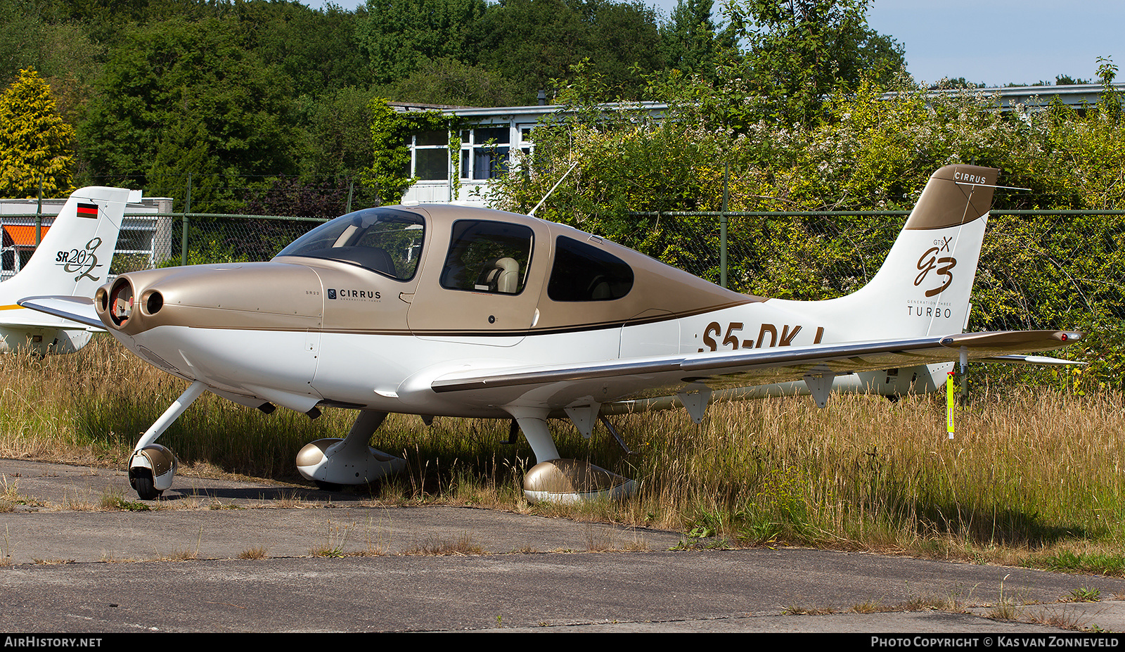 Aircraft Photo of S5-DKJ | Cirrus SR-22 G3-GTSX Turbo | AirHistory.net #221721
