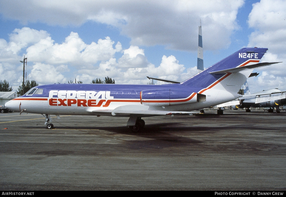 Aircraft Photo of N24FE | Dassault Falcon 20DC | Federal Express | AirHistory.net #221880