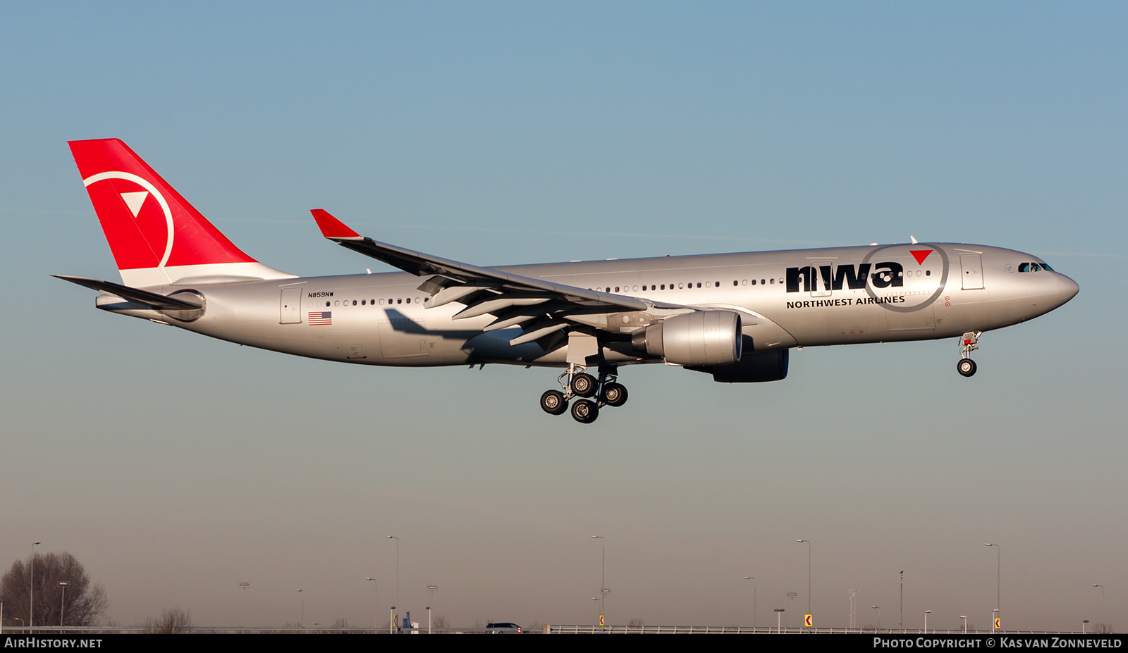 Aircraft Photo of N859NW | Airbus A330-223 | Northwest Airlines | AirHistory.net #222003