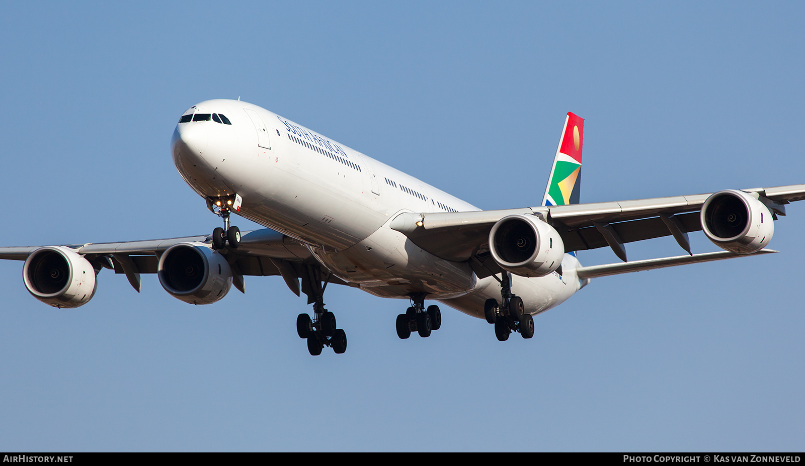 Aircraft Photo of ZS-SNA | Airbus A340-642 | South African Airways | AirHistory.net #222027
