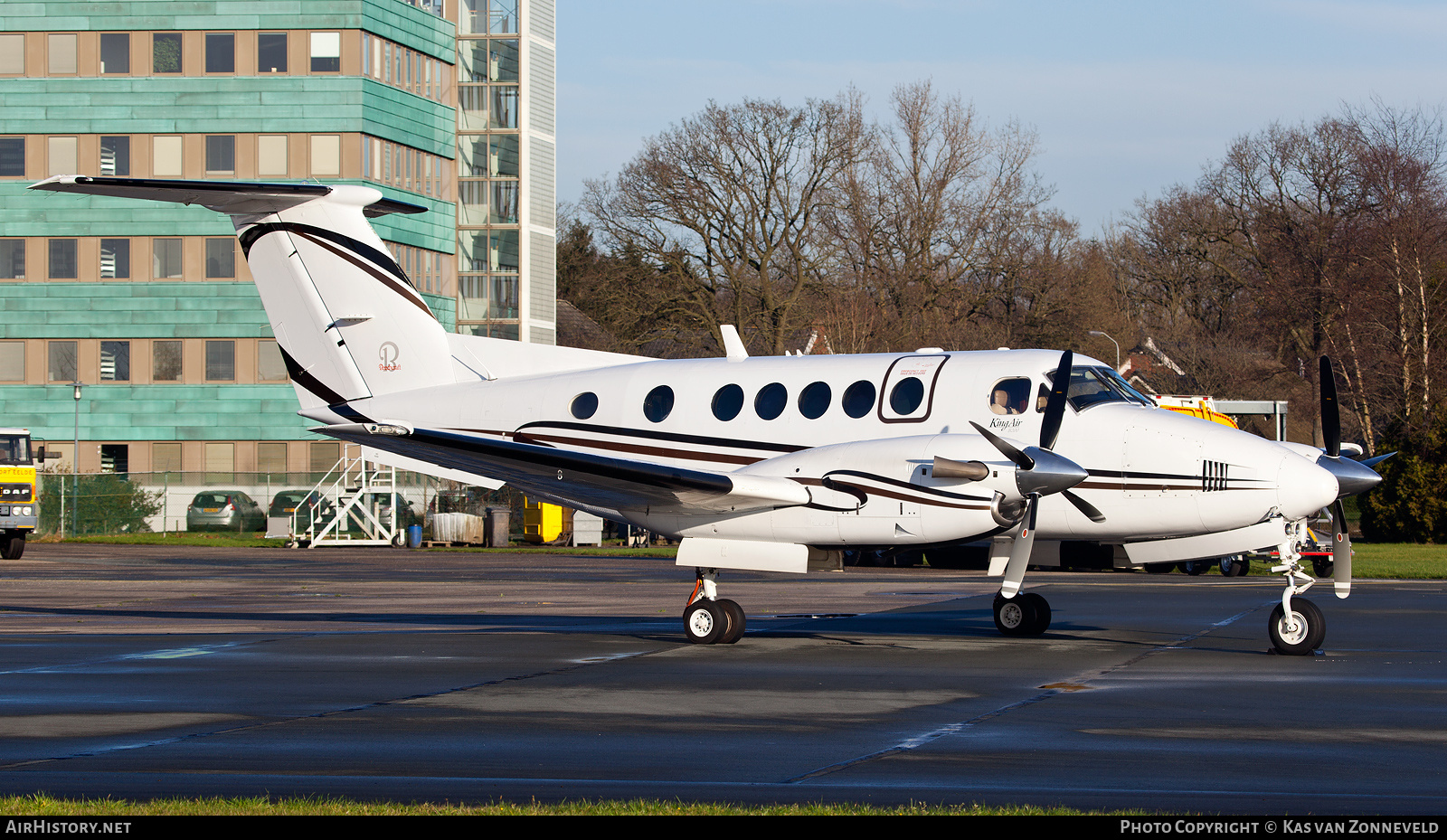 Aircraft Photo of LN-FIX | Raytheon B200 King Air | AirHistory.net #222067